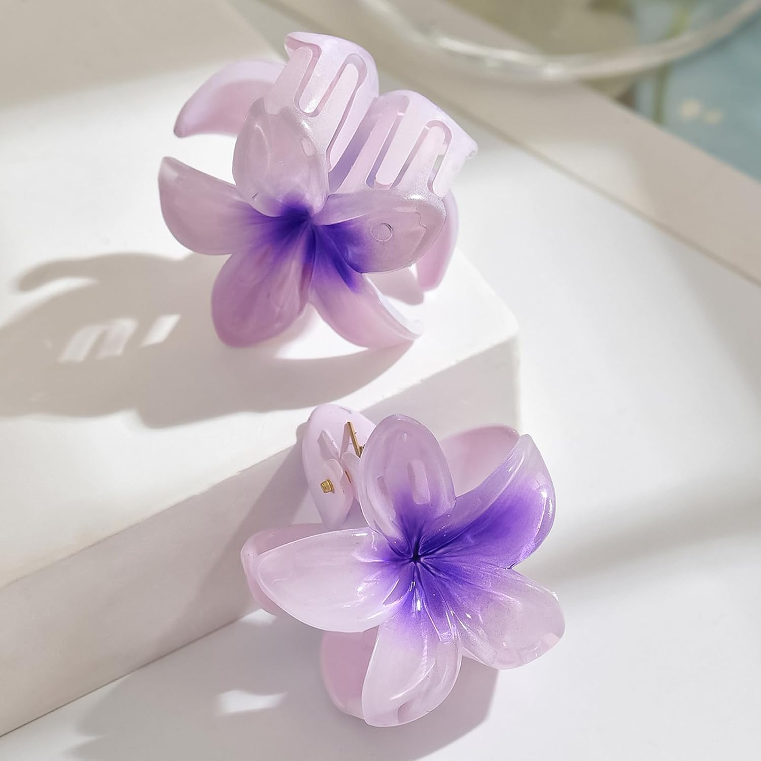 Kaizuca Pack of 12 Flower Hair Clips, 3 Cm Cute Acrylic Small Hair Clips, Non-Slip Hair Jaw Clips, Hair Styling Accessories for Women and Girls image number 1