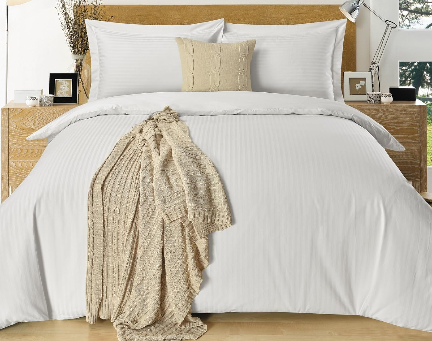 1200TC 100% Pure Cotton Luxury 3 Piece, Duvet Cover Set, with 2 Decorative Tailored Pillowcases in Choices of 5 Colors (Super King Size, White) image number 2