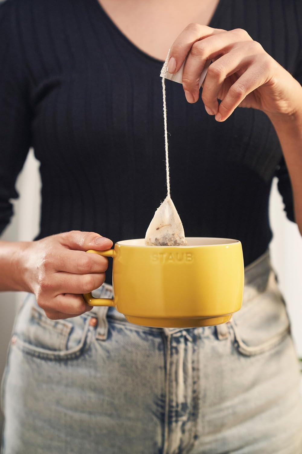 Staub Z1029-088 Ceramic Stacking Mug, Citron, 16.9 Fl Oz (500 Ml), Ceramic Mug, Large Capacity, Acai, Cereal, Soup, Ceramic Microwave Safe image number 4