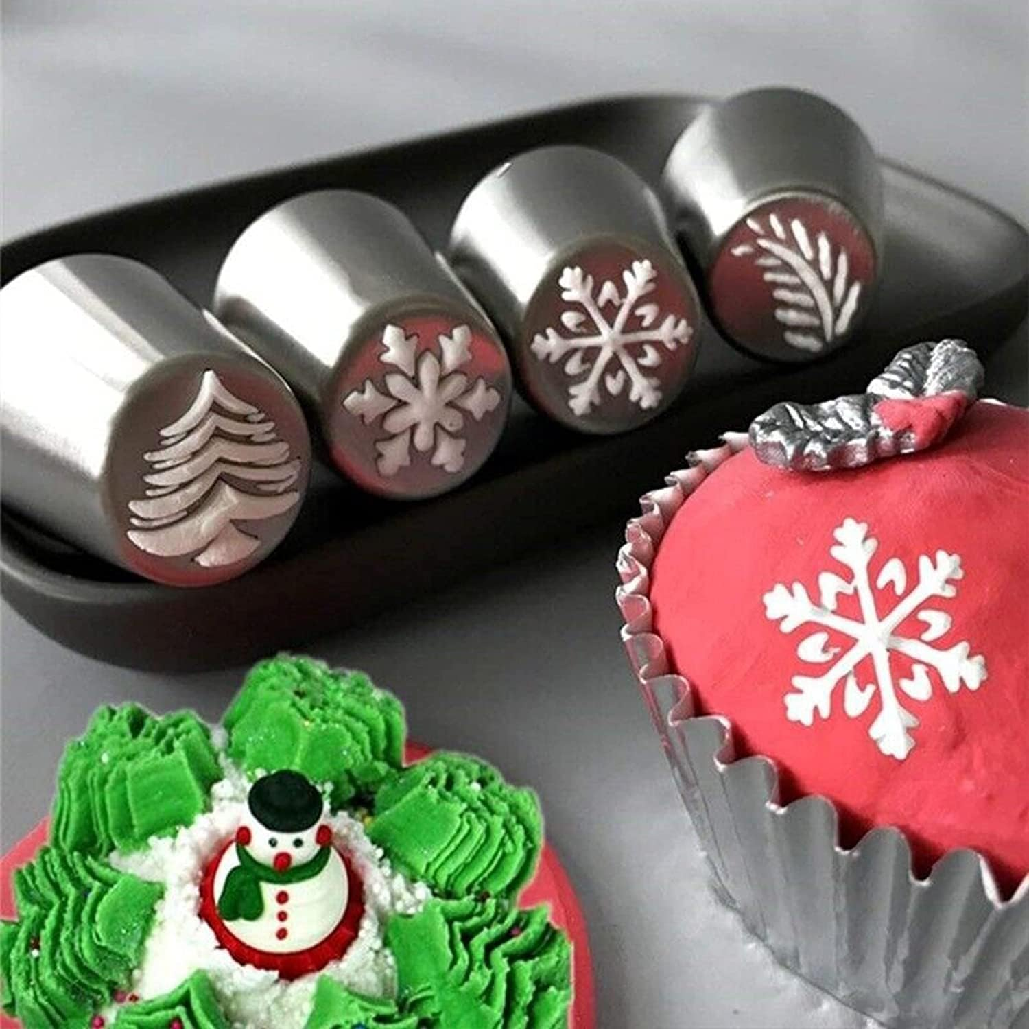 Christmas Flower Frosting Tips Nozzles, Xafissy 15PCS Christmas Russian Piping Tips Christmas Icing Nozzles Snowman Snowflake Christmas Tree Santa Claus Pattern for Baking Cupcake Birthday Party