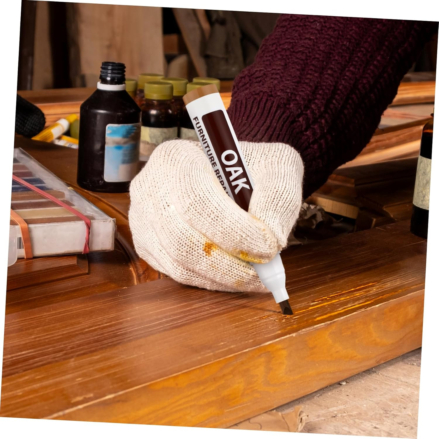 Furniture Touch-Up Pen Kit 6 Color Markers Furniture Repair Pen Scratch Covering Tool for Wood Metal Plastic Quick-Drying Easy to Use