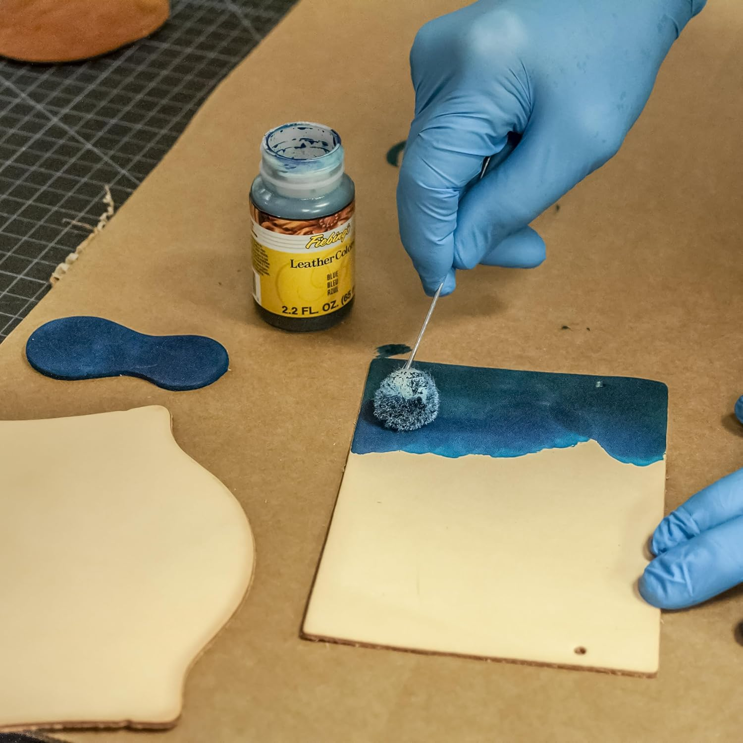 Fiebings Leather Dye 2Oz 6/Pkg-Assorted F2120-06 image number 3