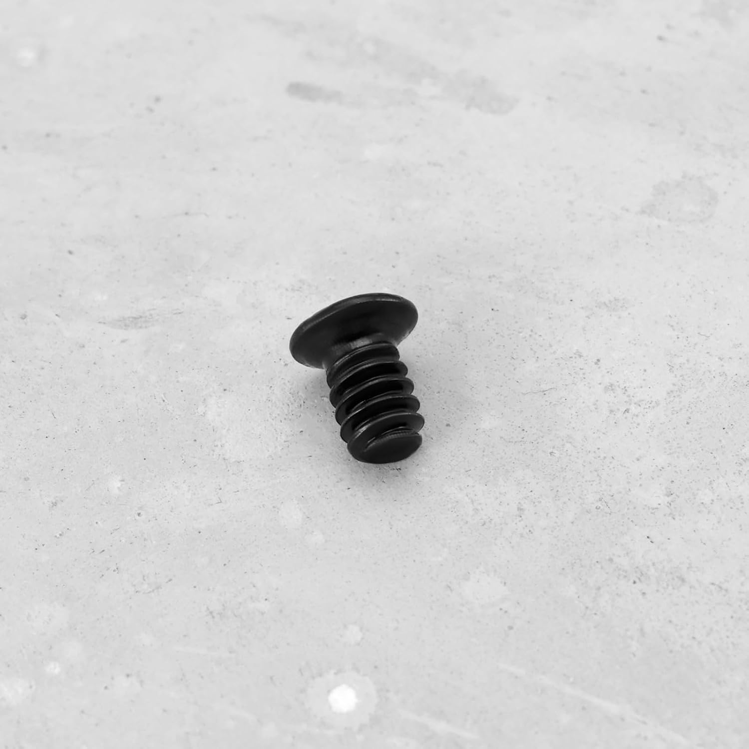 Ecsing 100Pcs Black Countersunk Head Screw Flat Phillips Head 3.5X6Mm Suitable for 3.5-Inch Computer PC Hard Disk Drives(Unc 6-32) image number 2
