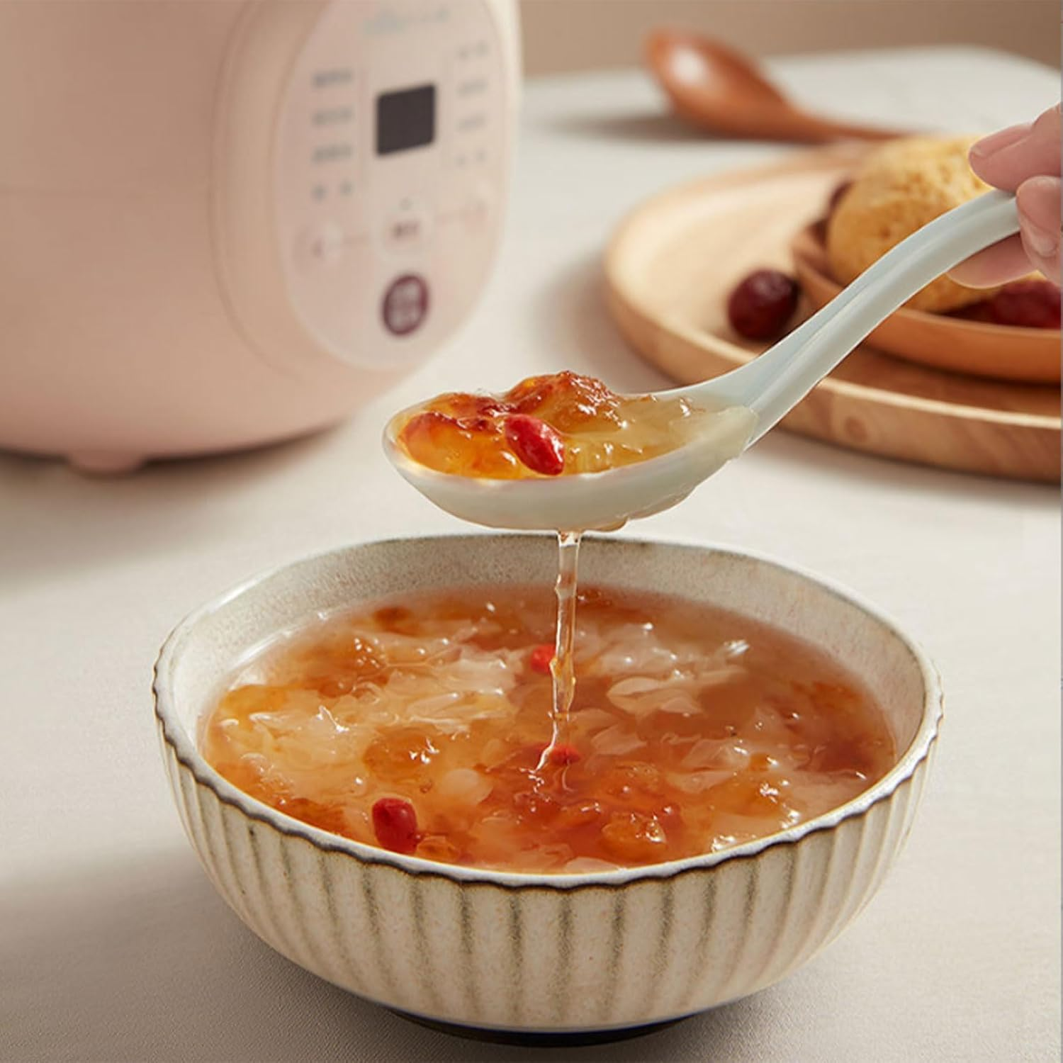 2L Electric Stew Pot,Home Multifunctional Auto Slow Cooker Ceramic, Energy Saving, 9.5 Hours Reservation, 8 Menus Healthy Cooker, Suitable for Stewing Soup, Bird'S Nest, Baby Porridge