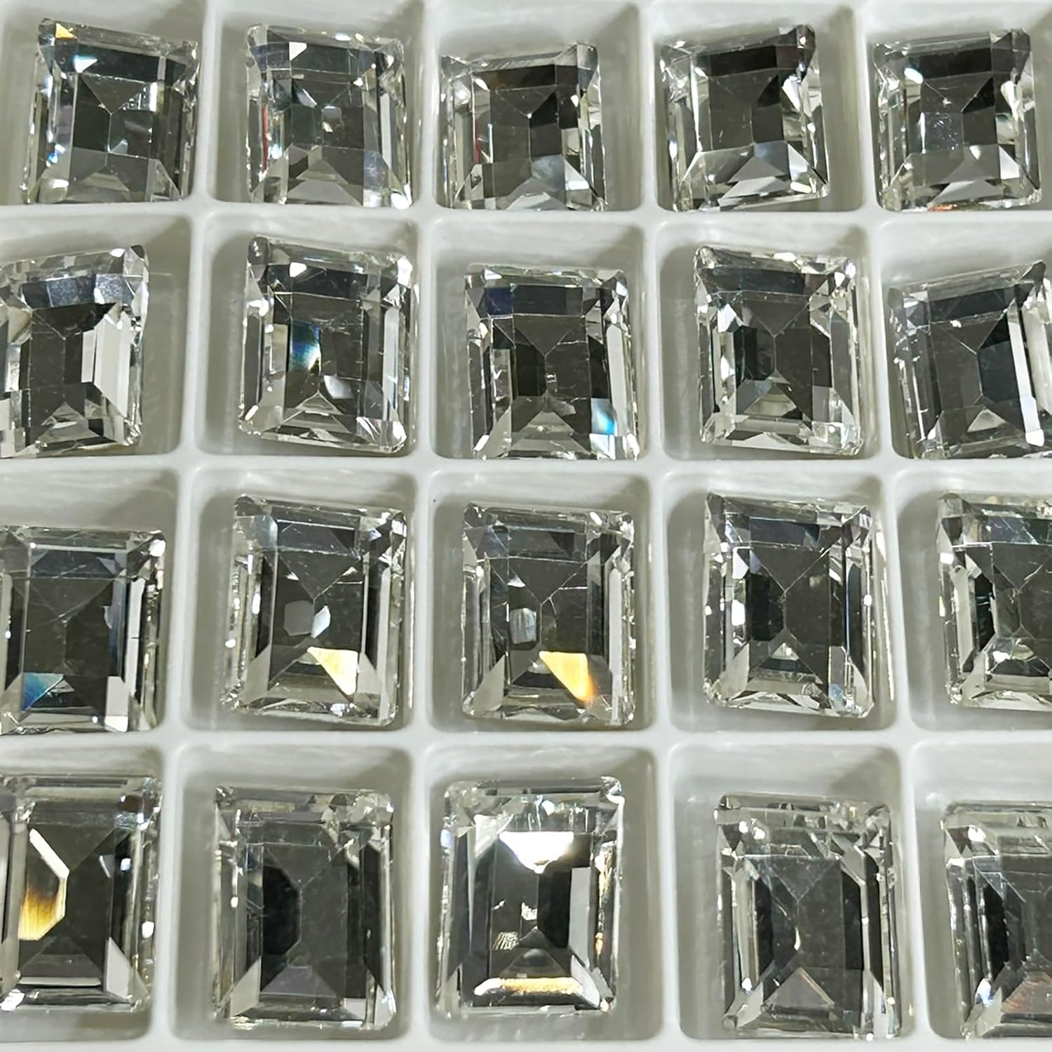 AURORA Crystal Step Cut Baguette-V-Cut 10X8Mm Crystal 14Pcs image number 2