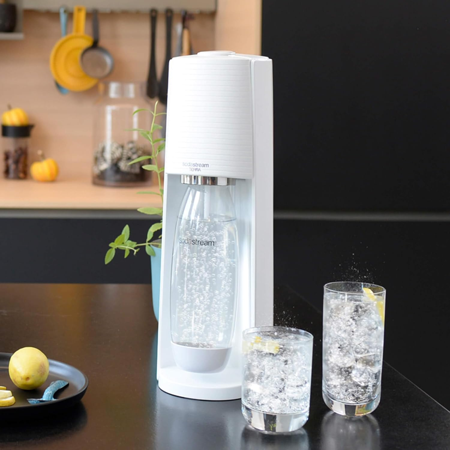 Sodastream Terra Classic Sparkling Water Maker W/60L Cylinder/1L Bottle White