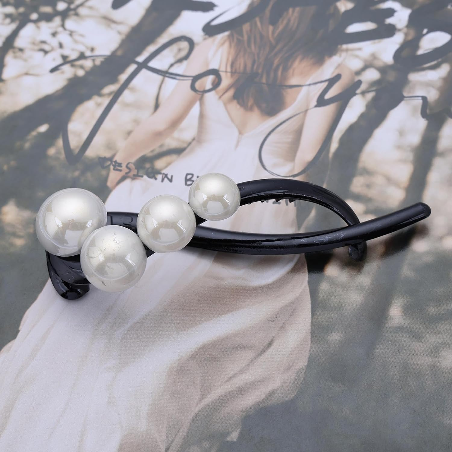 Enautoabs French Pearl Hair Clip Large Pearl Banana Hair Clip Black Pearl Twist Hair Clip Large Pearl Hair Claw Clips Non-Slip Hair Clip Decorative Hair Accessories for Women Headpiece image number 4