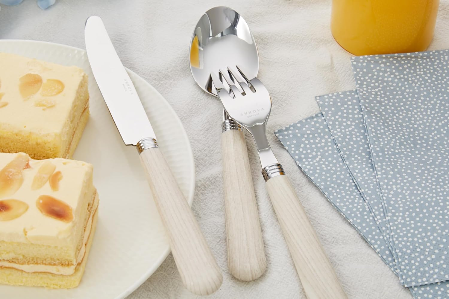 ANNOVA Silverware Set 20 Pieces Stainless Steel Cutlery Color Handle Flatware - 4 X Dinner Knife; 4 X Dinner Fork; 4 X Salad Fork; 4 X Dinner Spoon; 4 X Dessert Spoon (Wood) - Green Checkered image number 2