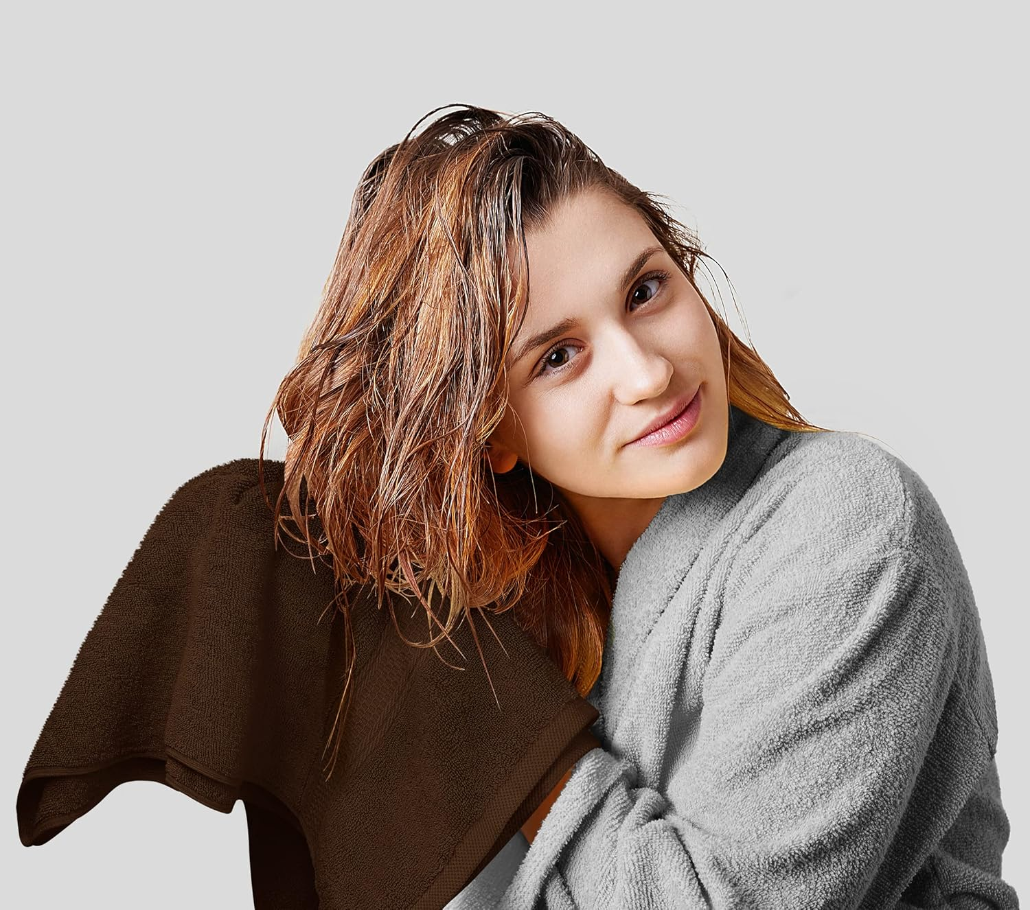 Utopia Towels 8-Piece Premium Towel Set, 2 Bath Towels, 2 Hand Towels, and 4 Wash Cloths, 600 GSM 100% Ring Spun Cotton Highly Absorbent Towels for Bathroom, Gym, Hotel, and Spa (Dark Brown) (UT1060)