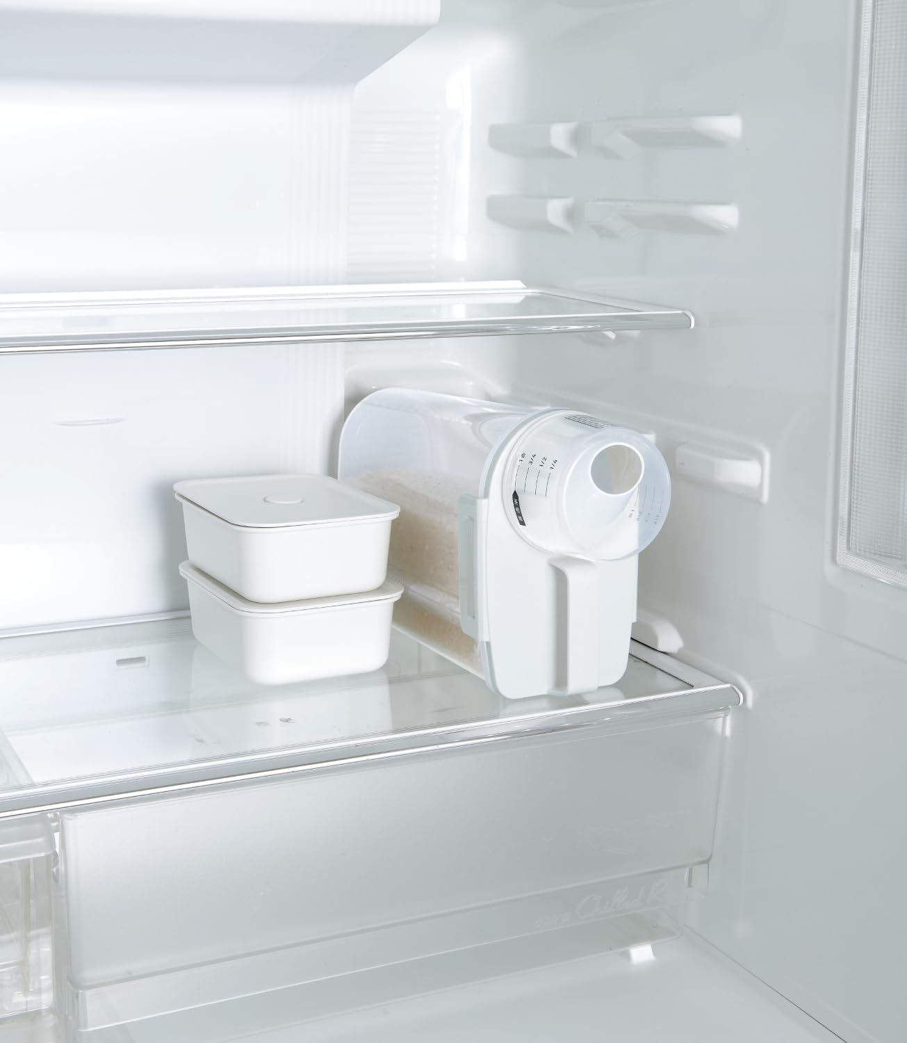 Sealed Rice Bin Refrigerator Storage, Freshness 4.4 Lbs (2 Kg), White, Firmly Sealed, Vertical and Horizontal Storage (With Gasket) image number 1