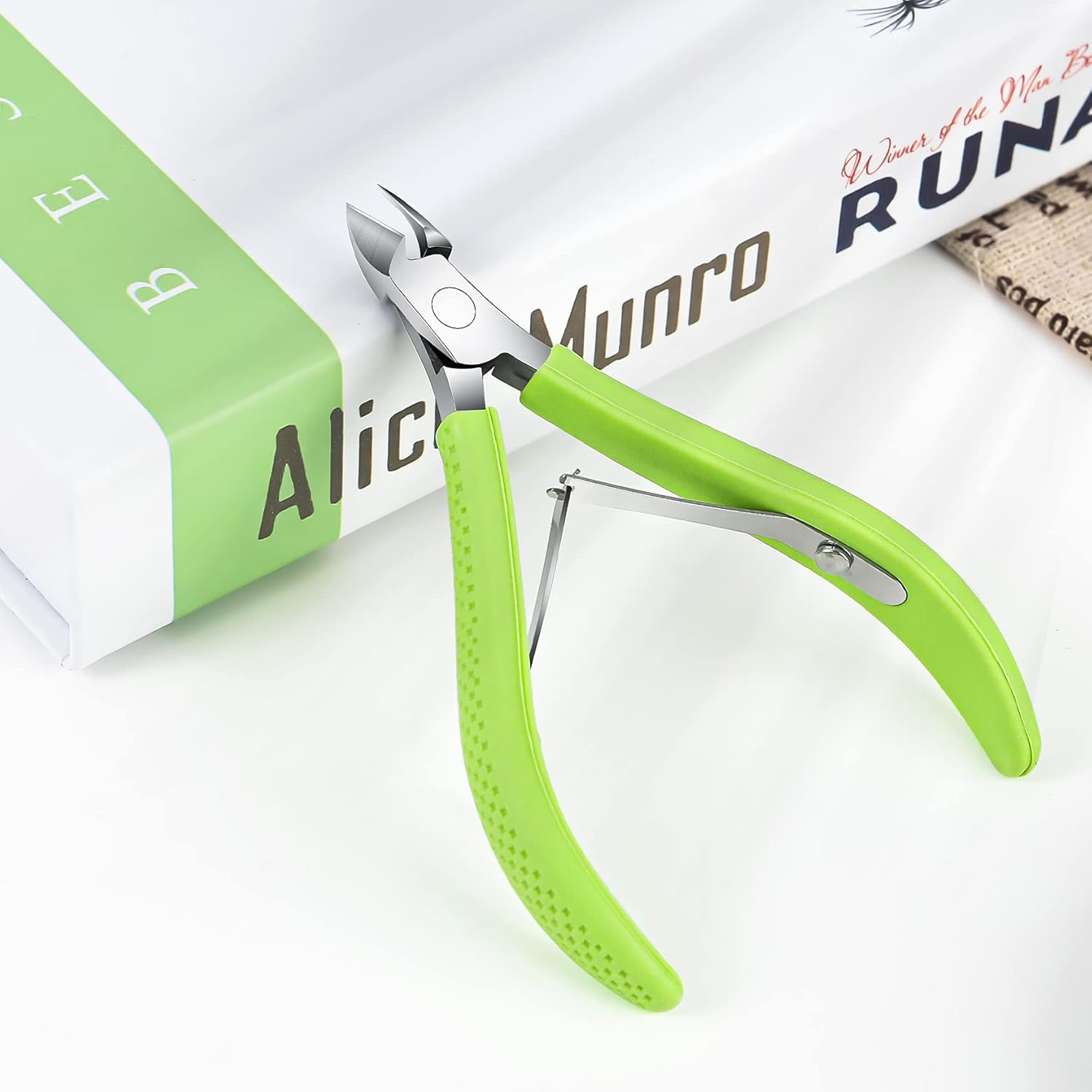 FVION Cuticle Clippers &ndash; Small Cuticle Trimmer, Rubber Coated Handle Manicure Tools &ndash; Full Jaw Cuticle Cutter for Nails (9Mm) Green image number 6