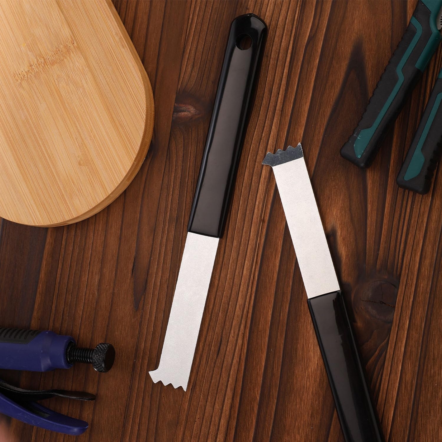 2Pcs Paver Puller Tool, 8.9X0.79 Inch Heavy Duty Carbon Steel Paver Extractor Tool with Scraper Micro Teeth & Gripper Slots for Garden Lawn Yard Brick and Block Replacement image number 6