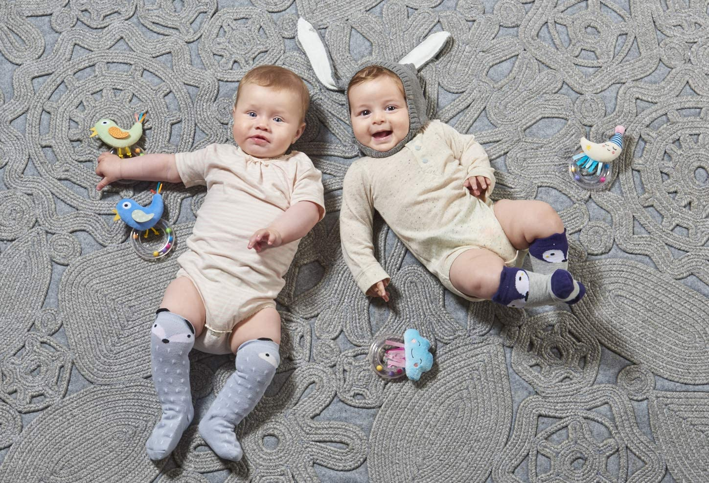 Taf Toys Cheerful Cloud Rattle Toy image number 2