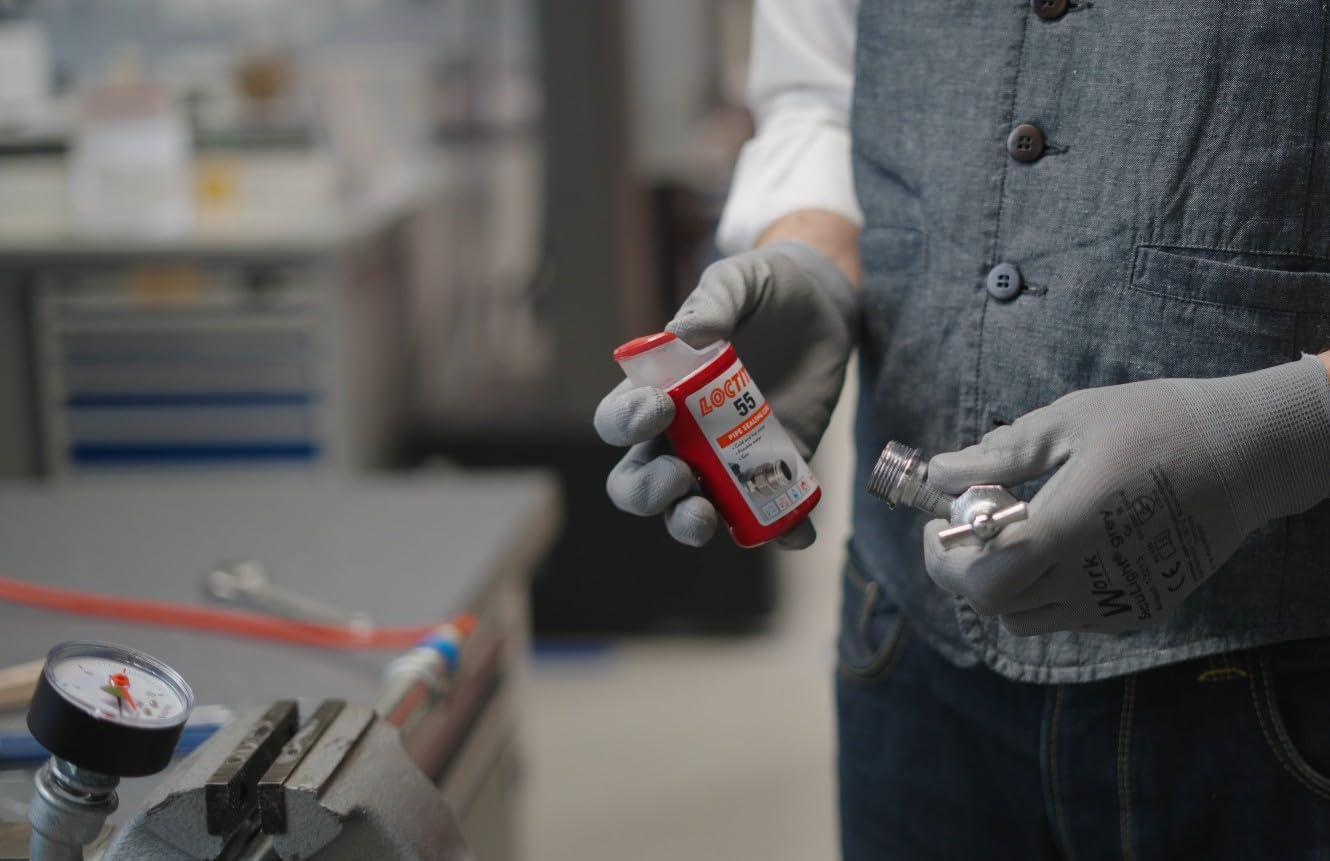 LOCTITE 55 Pipe Thread Sealant, Non Curing Plumbers Cord for Pipes and Fittings, Reliable Fast Action Pipe Sealant for Metal and Plastic, 160M image number 6