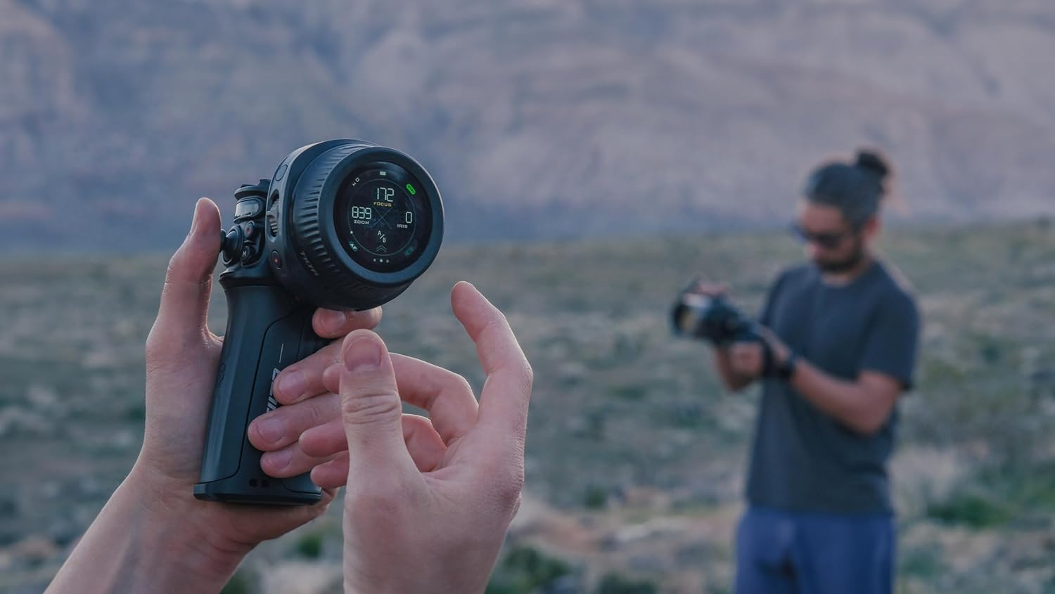 Tilta Nucleus Nano II Follow Focus Wireless Lens Control System Nucleus NII with Hand Wheel Controller,Motor and USB-C Power Cable for DSLR Mirrorless Cine Camera Lens WLC-T05 image number 6