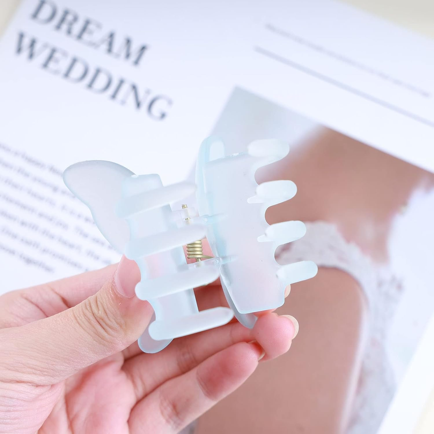 Yheakne Vintage Butterfly Hair Claw Clip Blue Hair Claw Clip Butterfly Hair Holder Clips Strong Pine Hair Clip No Slip Hair Catch Barrette Decorative for Women and Girls image number 5