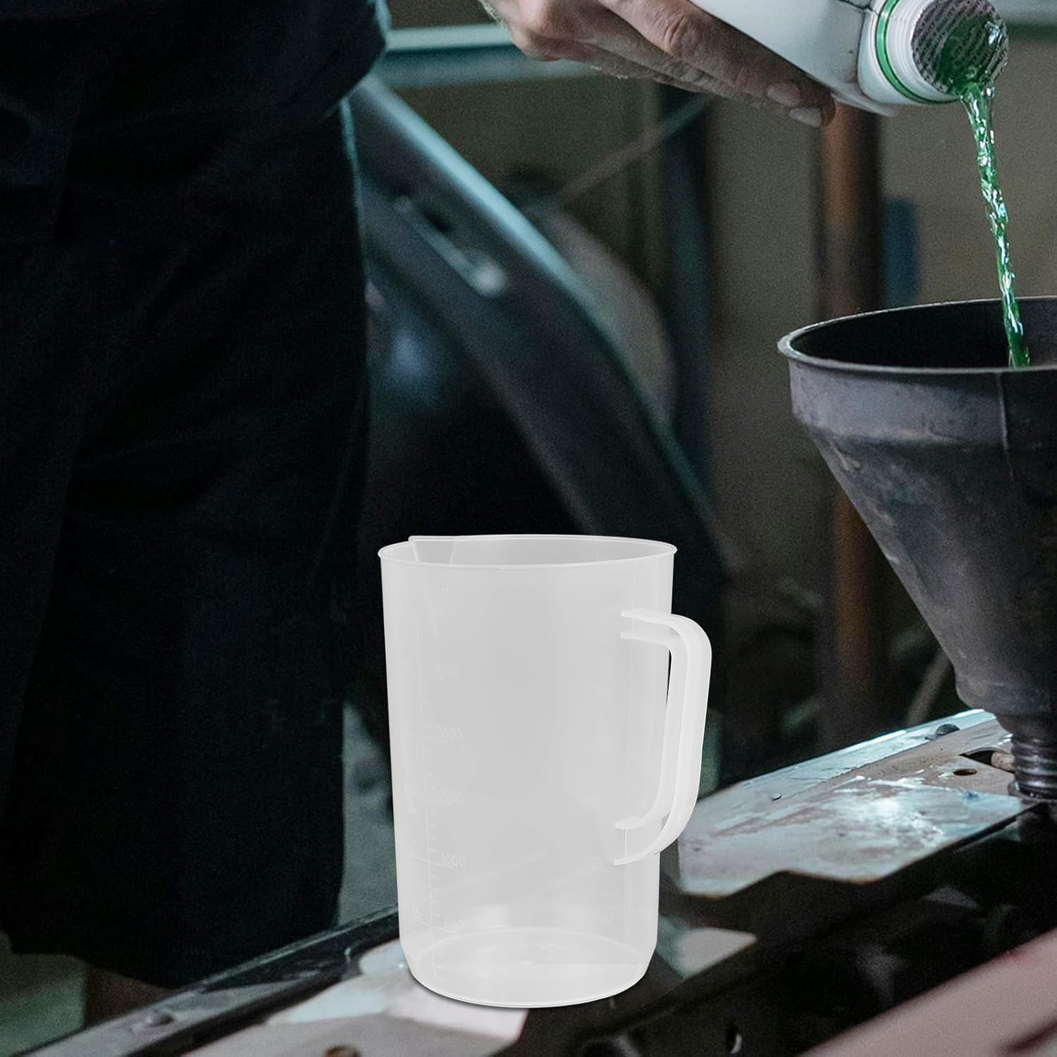 PRETYZOOM 3L Plastic Measuring Cup, Graduated Measuring Mixing Pitcher with Handle and Spout Mouth, Multipurpose Oil Food Liquid Measuring Pitcher