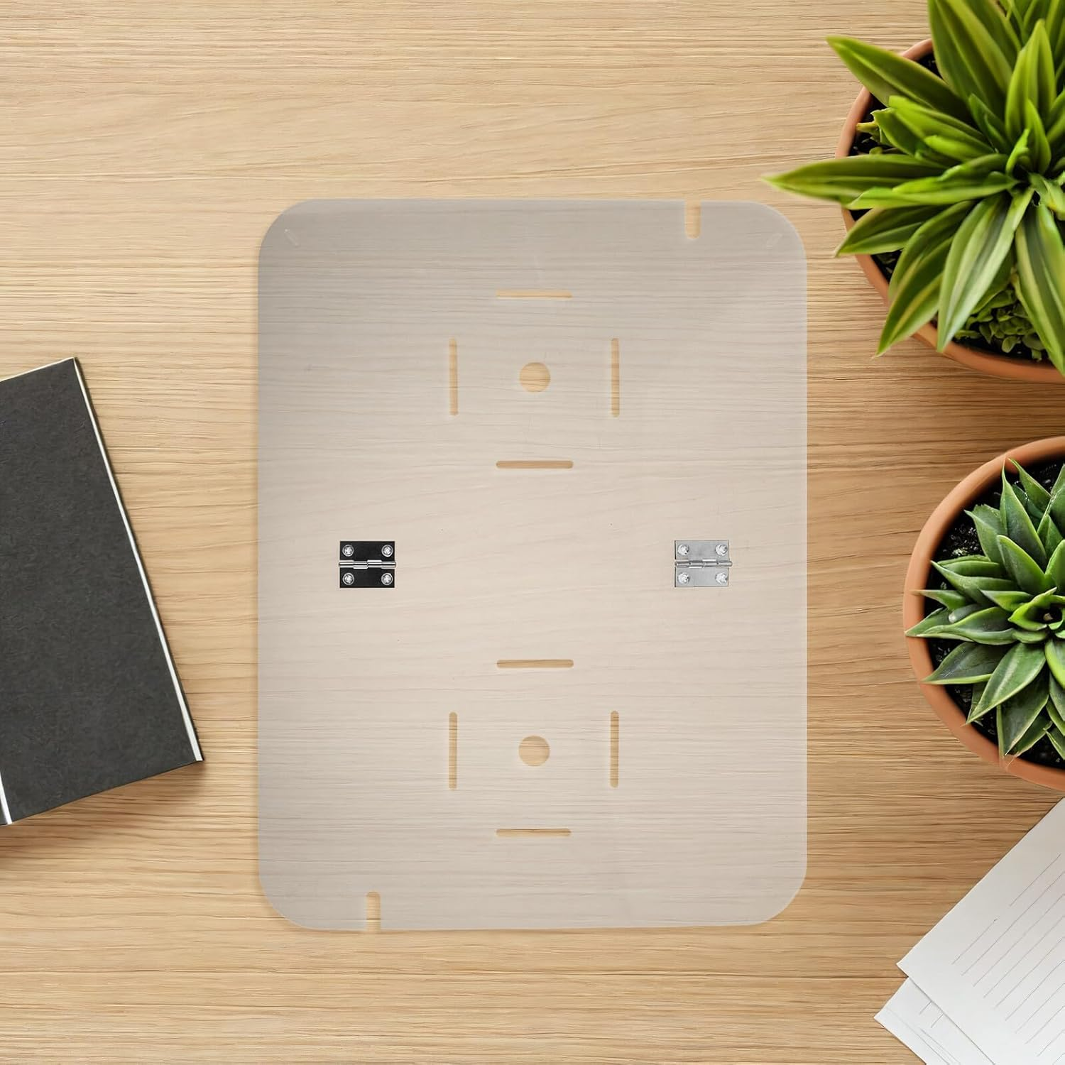 Toddmomy Acrylic Fish Nest Cover Lid for Breeding Box, Hanging Tank Protective Hatch for Pet Nesting Bowl, Fish Nest Cover with Ventilation Suitable for Aquatic Breeding