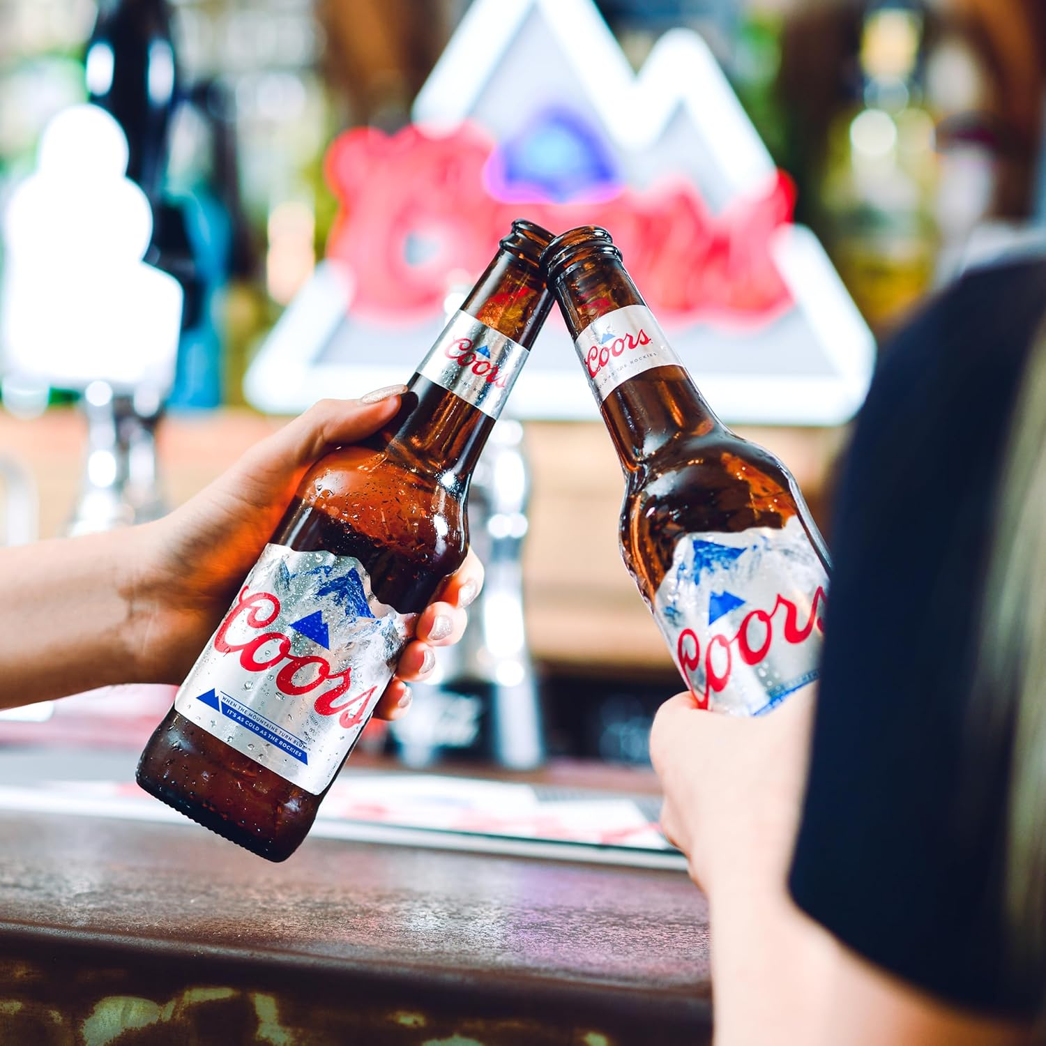 Coors Lager 330Ml Bottles, 4.2% ABV, 24 Pack image number 2