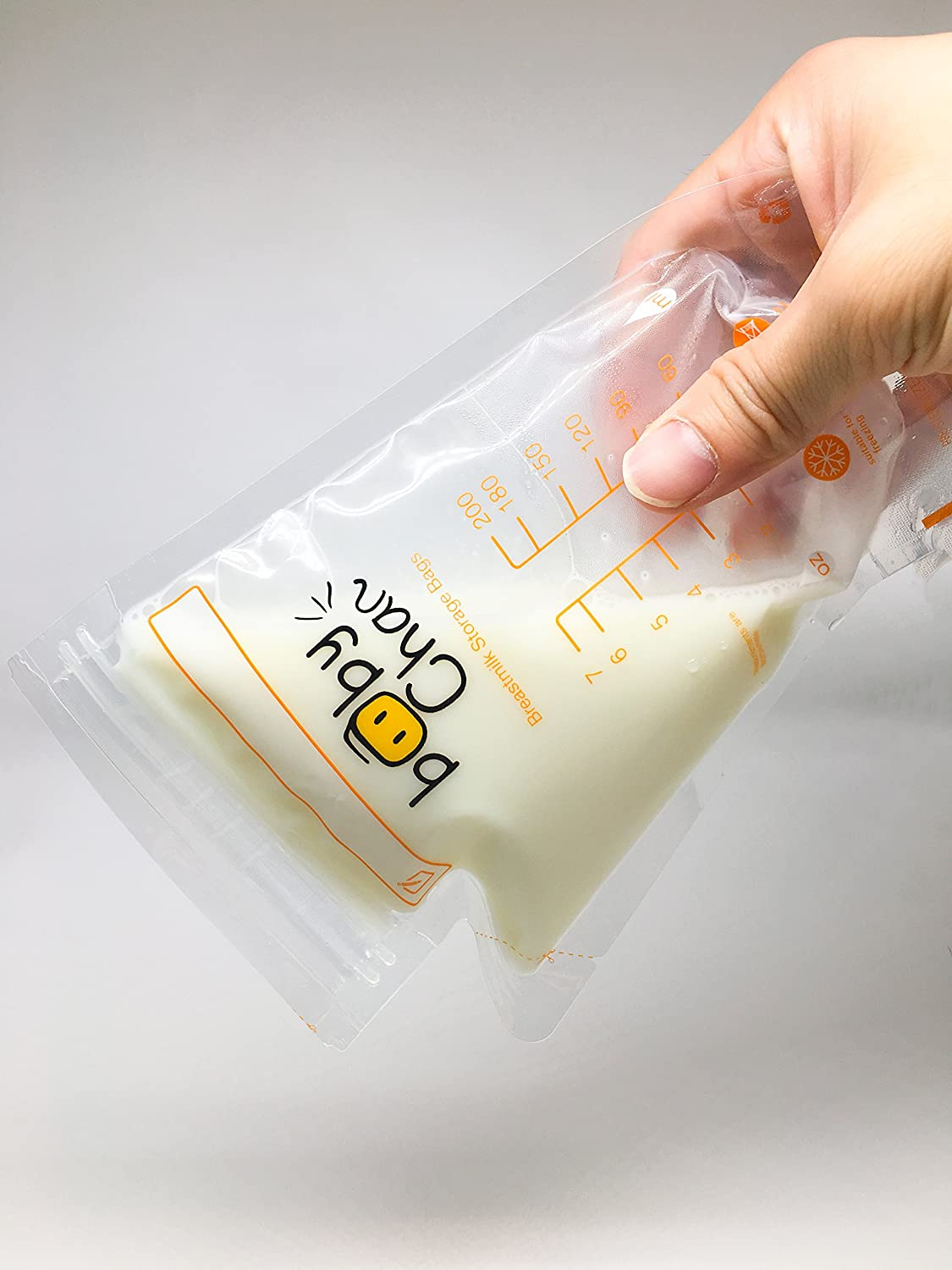 Baby Chan Breast Milk Storage Bags,100Pk 200 Ml (Convenient Pour Spout, Pre-Sterilised and BPA Free) image number 4