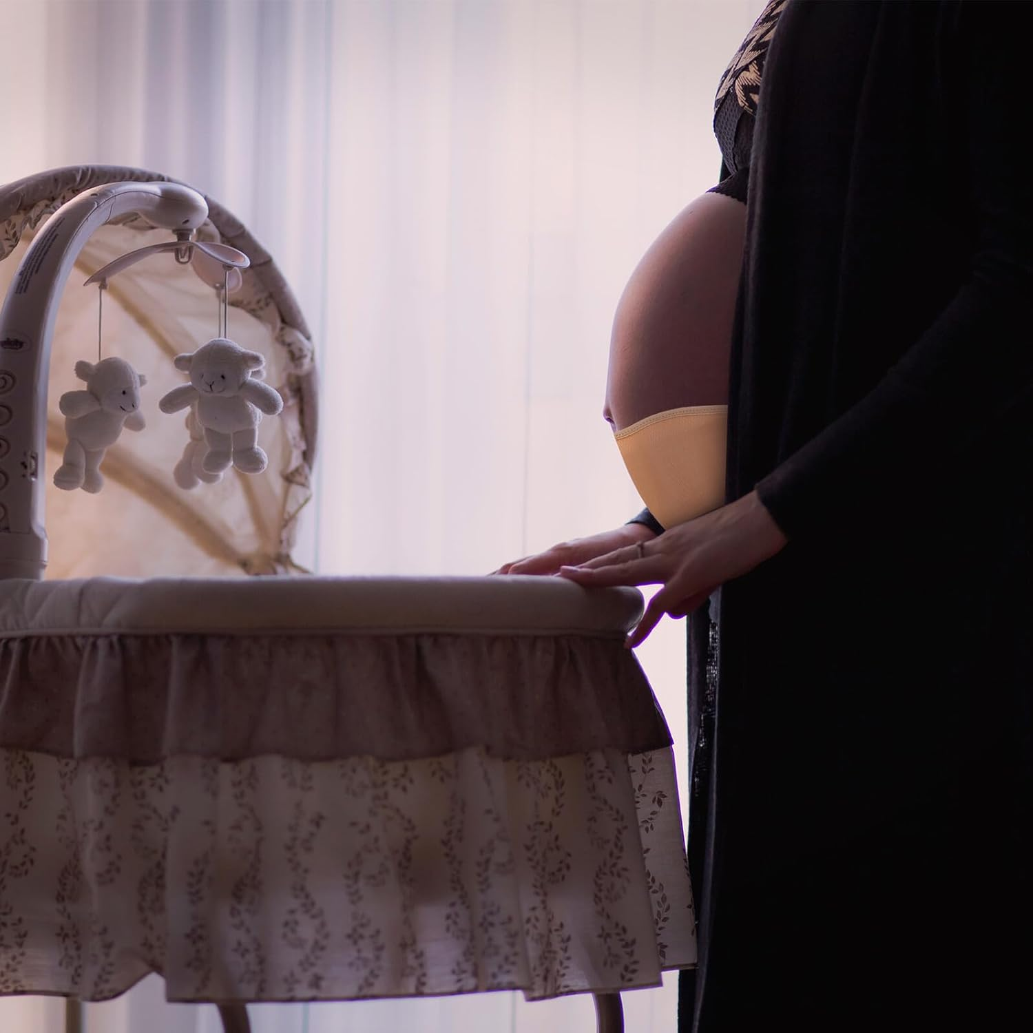 Breathable Maternity Belt Adjustable Abdomen Brace for Pregnancy Belly Support Band Relieves Back Pelvic Pressure Pregnancy over Belly Bump Support image number 3