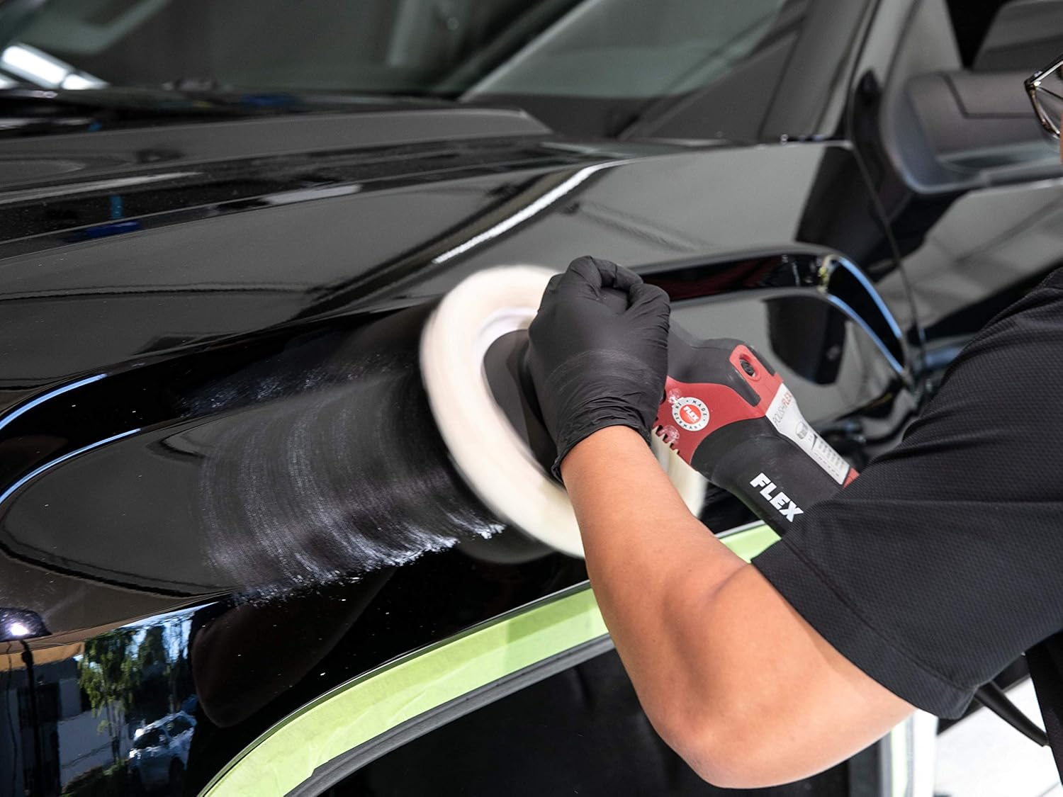 Meguiar'S M100 Mirror Glaze Pro Speed Compound - 32 Oz. image number 2