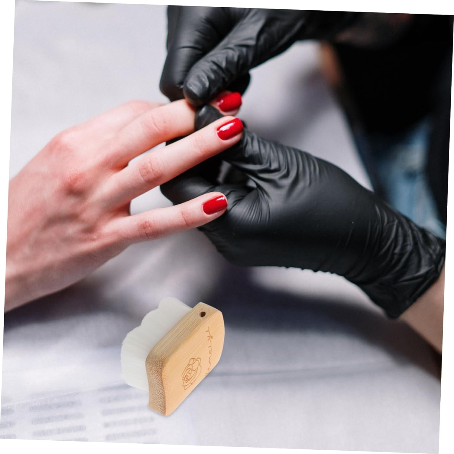 ELAYARD Nail Dust Cleaning Brush Soft Bristles Portable Nail Scrub Tool for Dust Removal Home and Salon Use Items image number 2