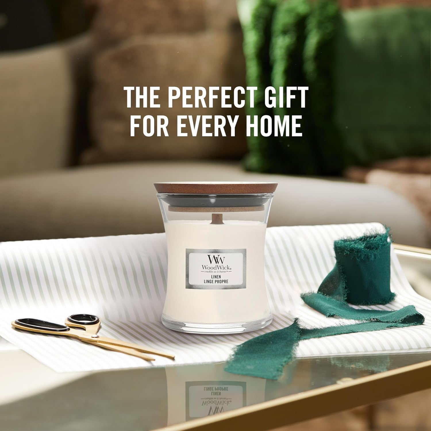 Woodwick Crimson Berries Mini Candle, Red image number 6