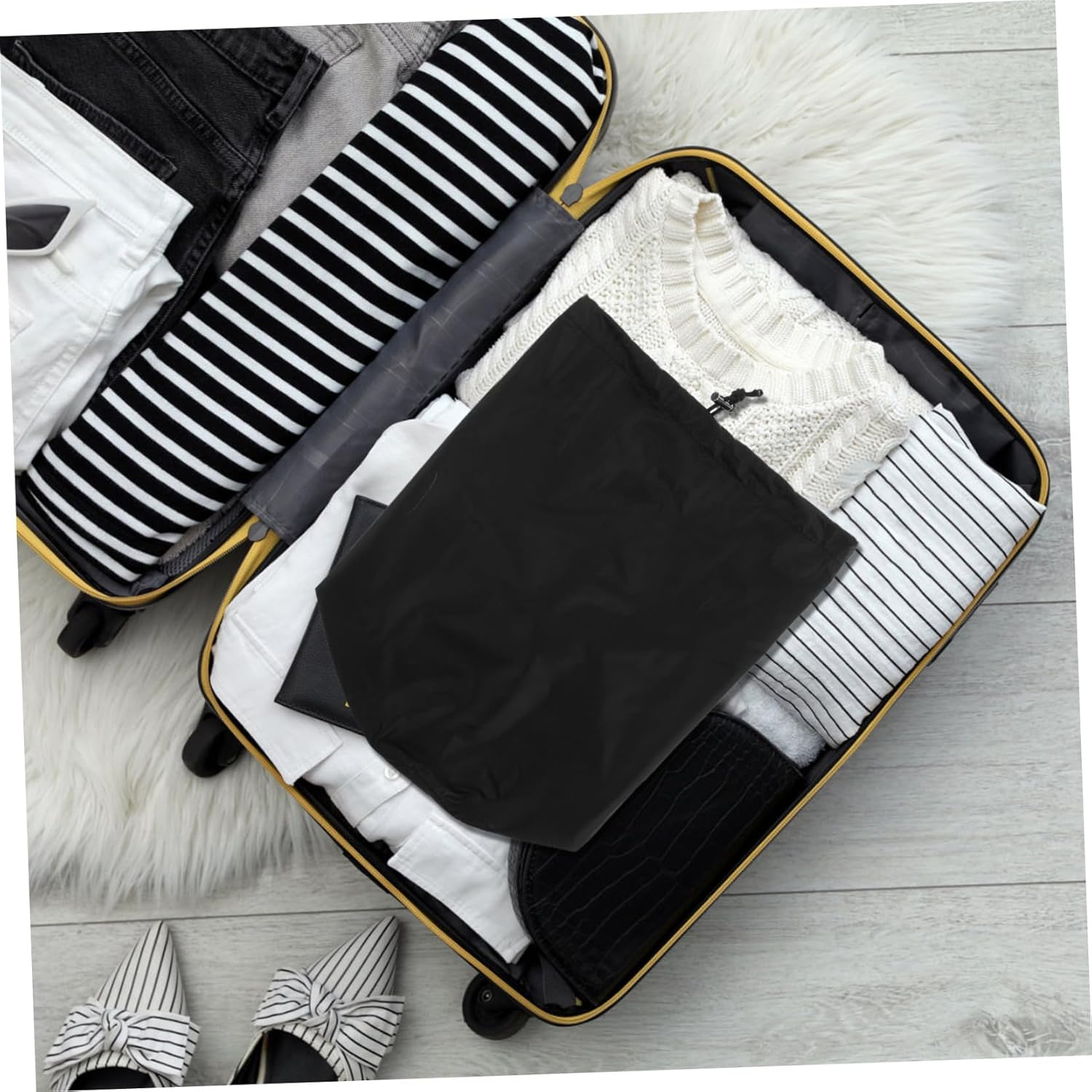 BESPORTBLE Versatile Garment Bag for down Jacket Raincoat Storage Compact Travel Pouch image number 3