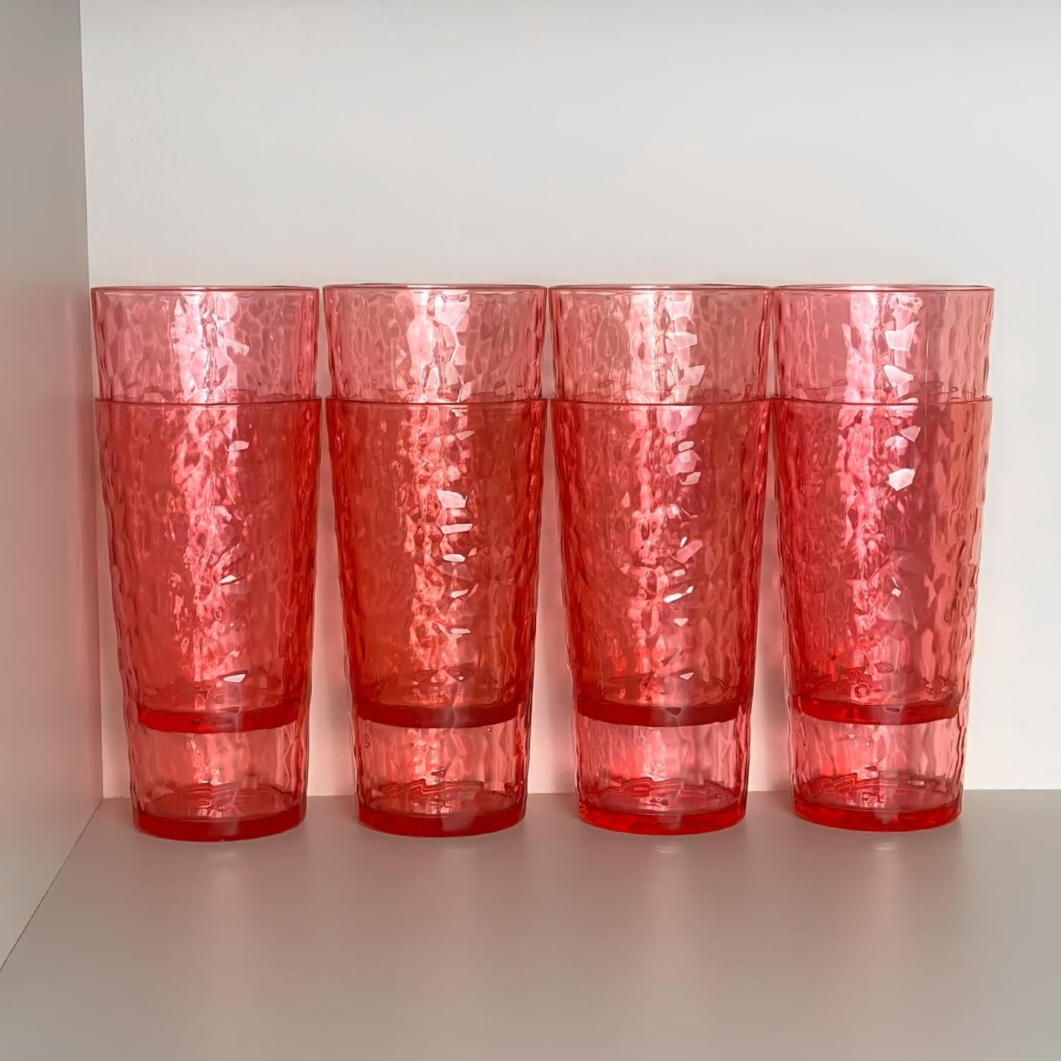 24-Ounce Plastic Tumblers (Set of 8), Reusable Plastic Mugs, Bpa-Free Acrylic to Drink Mugs, Shatter Resistant, Textured Interior, Dishwasher Safe (Red, 24 Ounce) image number 4