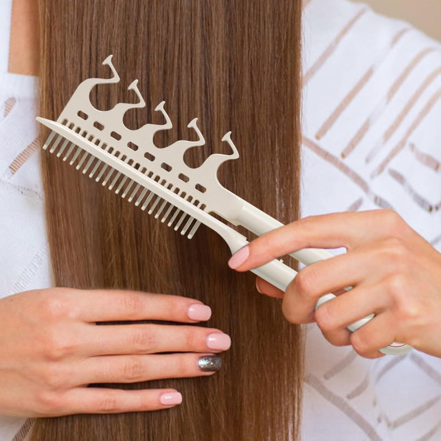 Hair Combs for Women,V Shaped Straight Comb | anti Static Hairdressing Tool for Travel Salon Daily Grooming Women Girls Family Friends Daughter - Purple image number 4