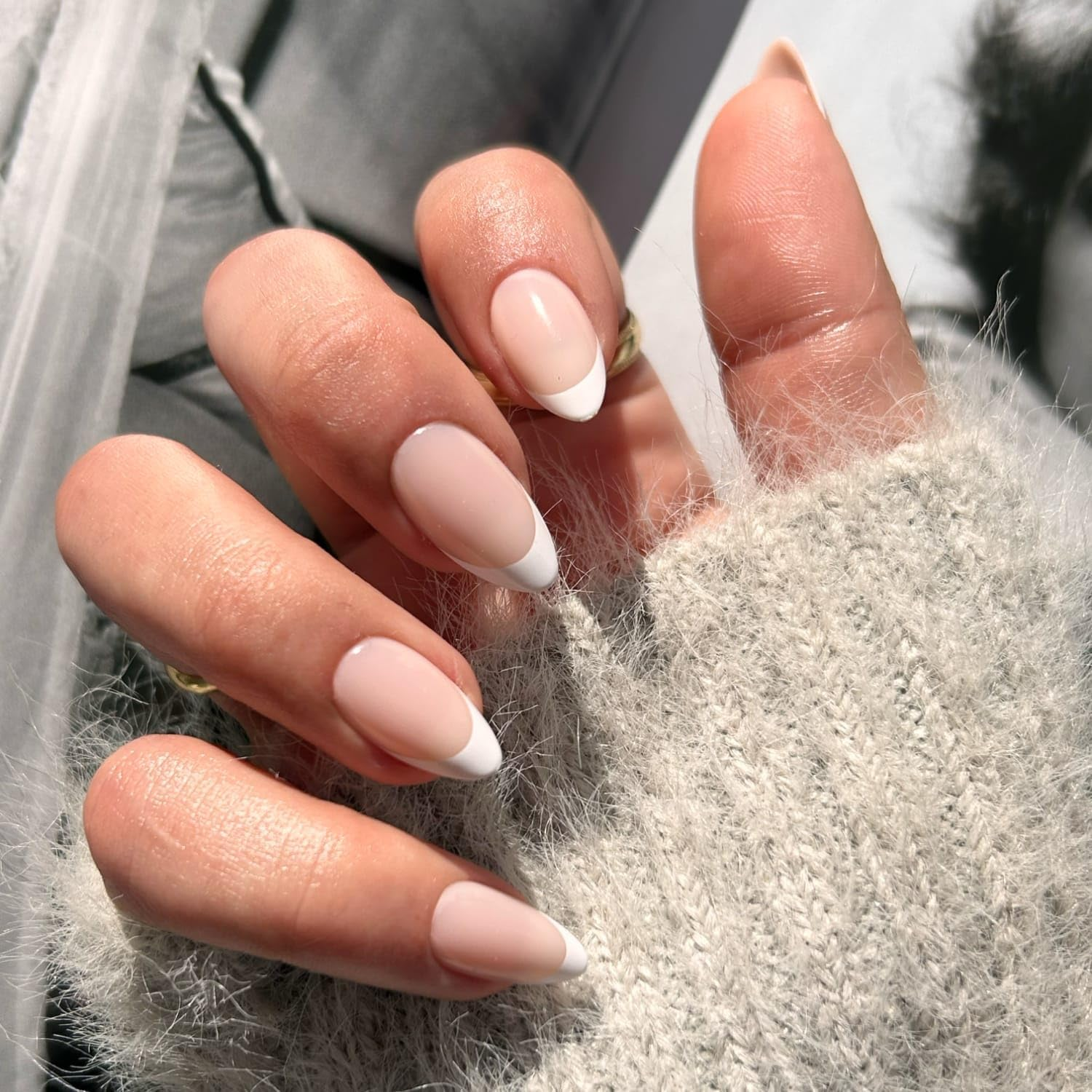 NKA Press-On Nails Kit, 30 Soft Acrylic Nails in 15 Sizes with Nail Glue, Sticky Tabs, Prep Tools & Reusable Case &ndash; Long-Lasting, Salon Look, Short French Almond image number 2