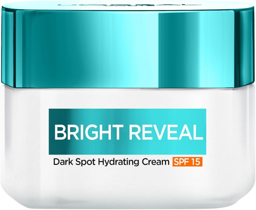 L&rsquo;Or&eacute;al Paris Bright Reveal, Niacinamide, Dark Spot Hydrating Day Cream, Protects, Brightens and Evens Skin Tone, SPF 15, 50Ml image number 3