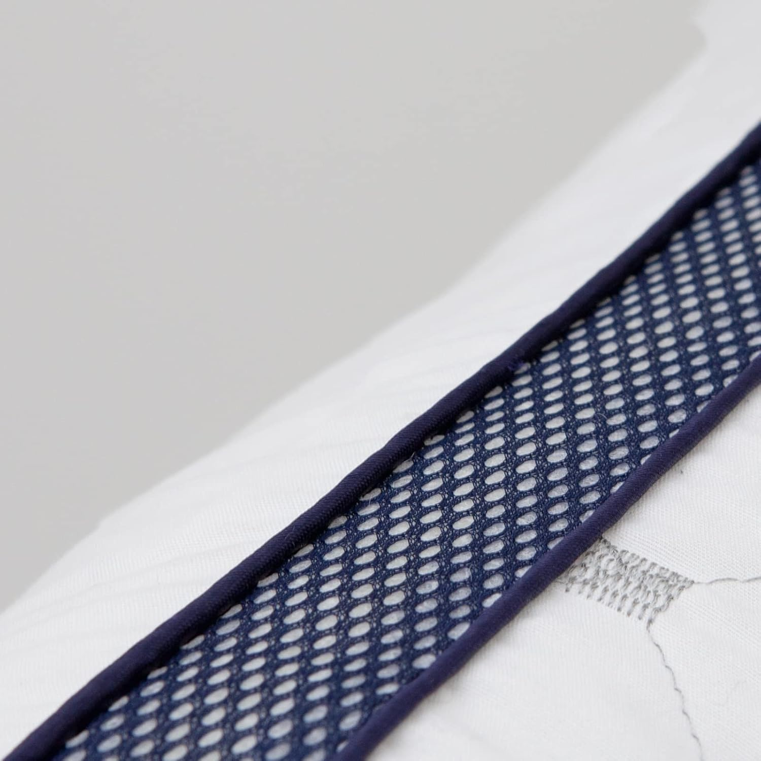 Royal Comfort Pillow Air Mesh Hotel Quality Breathable Ultra Comfort Microfibre Fill 50 X 75Cm (White Checked, 2 Pack) image number 2