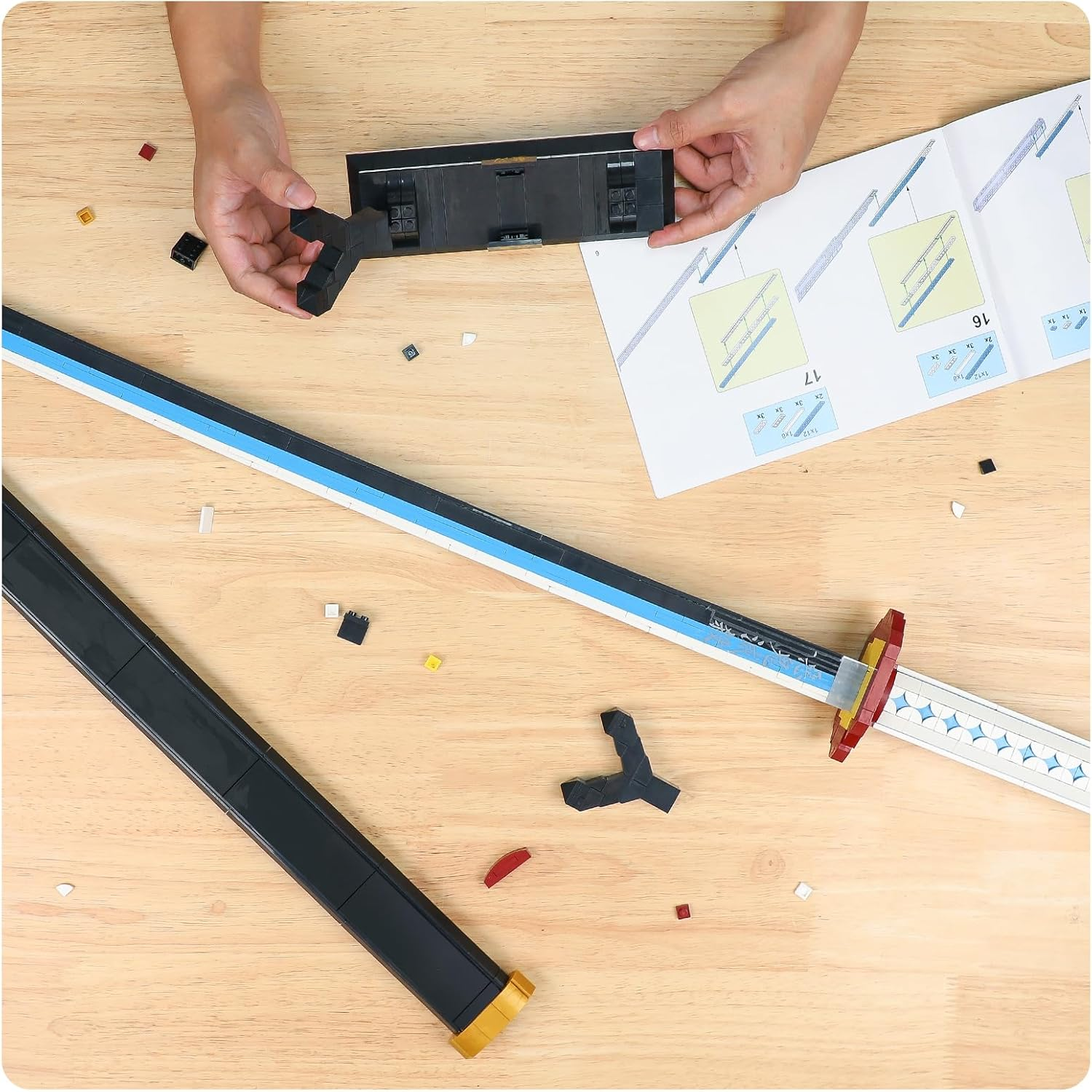 QLT Demon Slayer Sword Compatible with  Sword Ideas Cosplay Animes Tomioka Giyuu Katana, Clamping Building Blocks Decoration Adults Boys from 6-16 with Sheath Holder (695 Pieces) image number 4