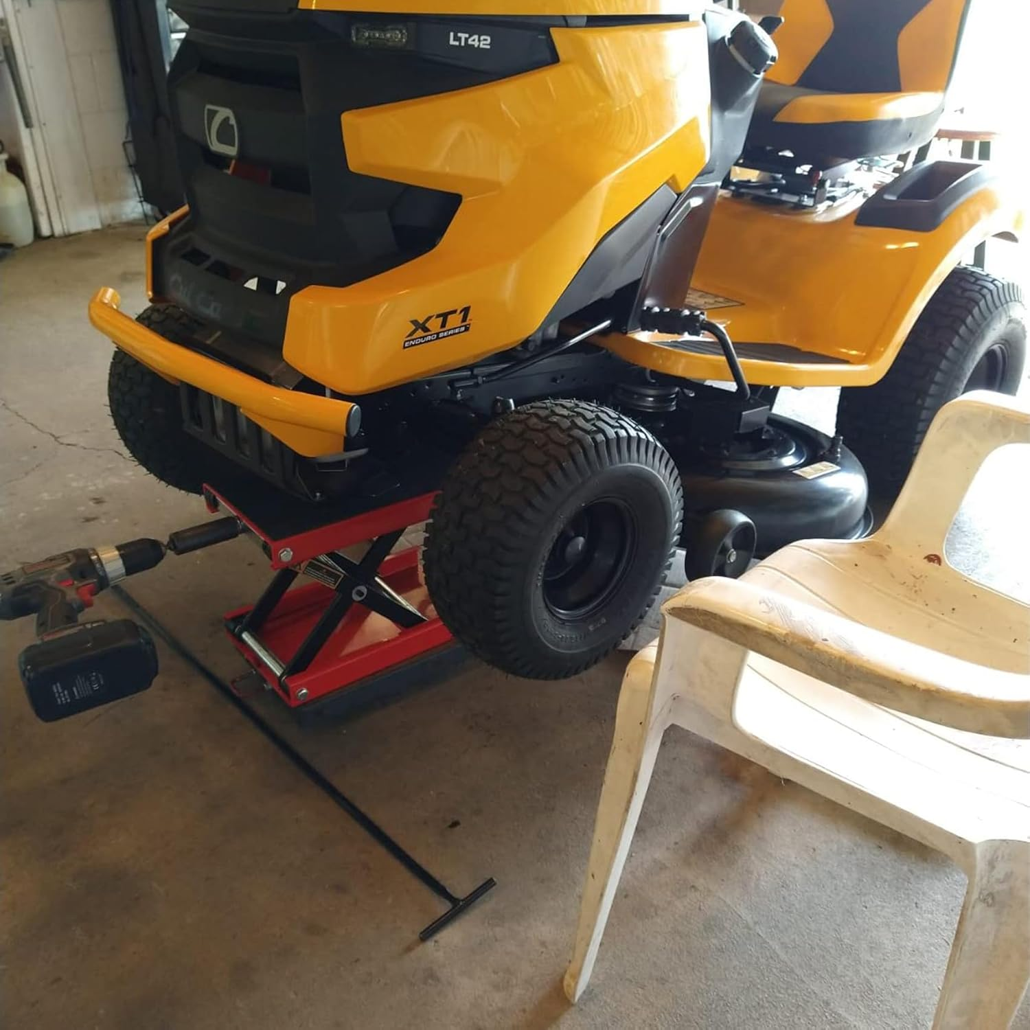 Motorcycle Lift, Steel Wide Deck Motor Crank Center Scissor Lift Jack Hoist Stand for Street Dirt Bikes Cruiser Touring Motorcycles Atvs, 500Kg Capacity Red, 36 * 23 * 34Cm image number 2