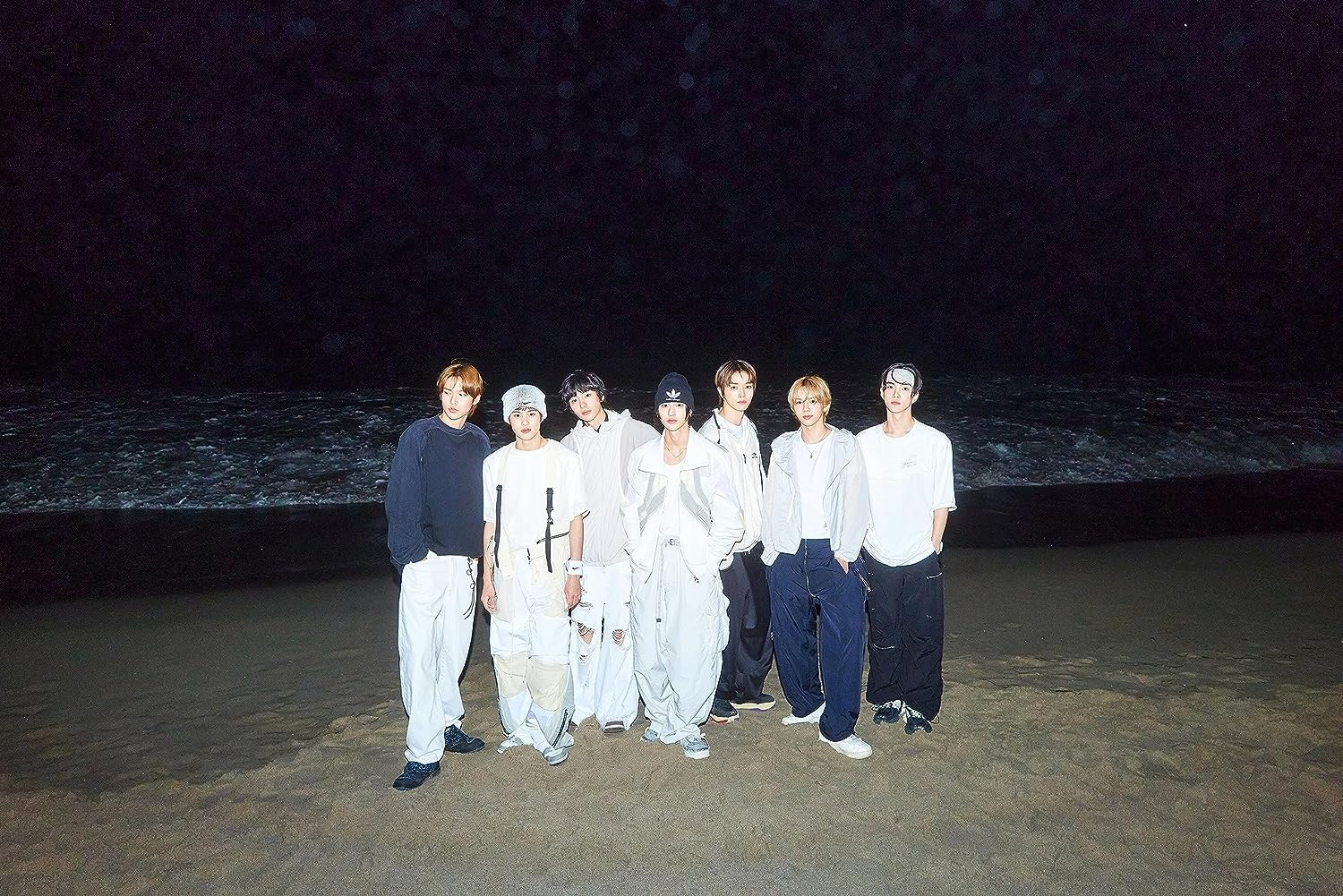 RIIZE GET a GUITAR 1St Single Album Random Version Cd+1P Folded Poster on Pack+72P Photobook+1P Photocard+1P Photo Print+Tracking Sealed image number 4