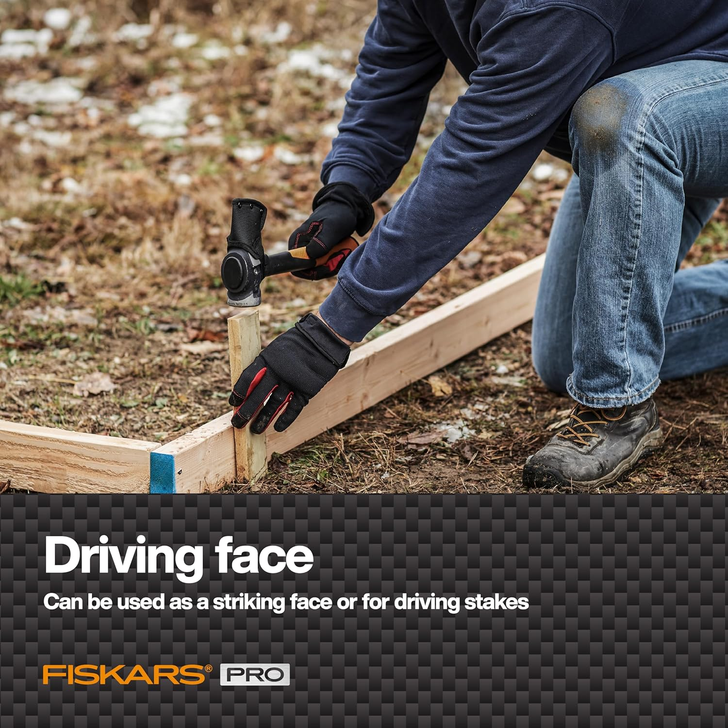 Fiskars Pro Isocore Maul - 2.5-Pound Wood Splitter for Small Size Logs and Kindling with Shock-Absorbing Handle - Black/Orange image number 6