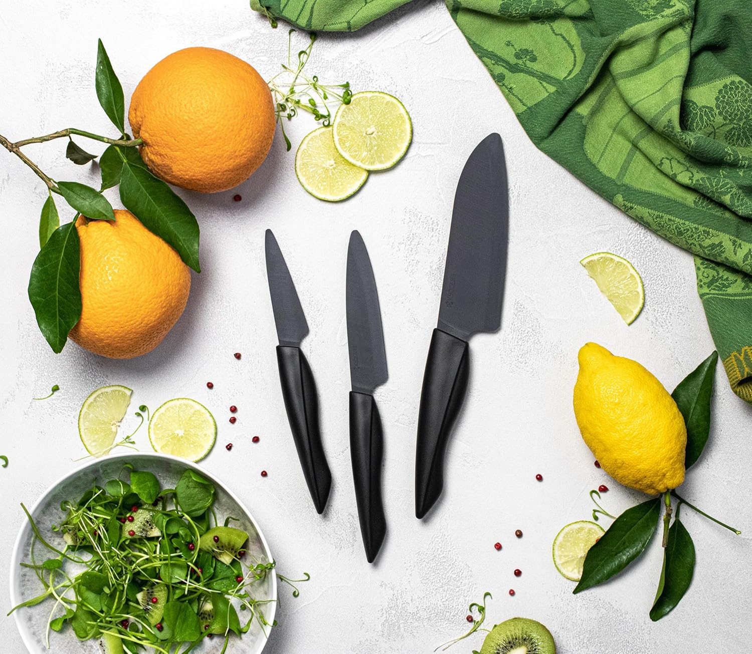 Kyocera ZK-140BK-BK SHIN Ceramic Mini Santoku Knife, Plastic, Black, 28 X 2.3 X 4.7 Cm image number 1