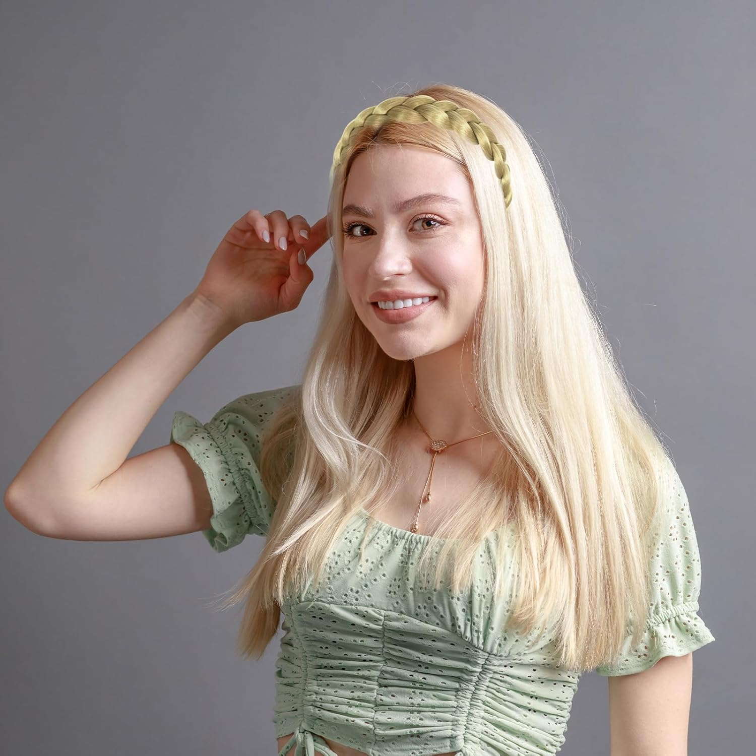 NILLOS Synthetic Hair Headband, 2 PCS Wide Braided Headband for Women (2 Colors, 40 Cm/15.74 In) image number 4