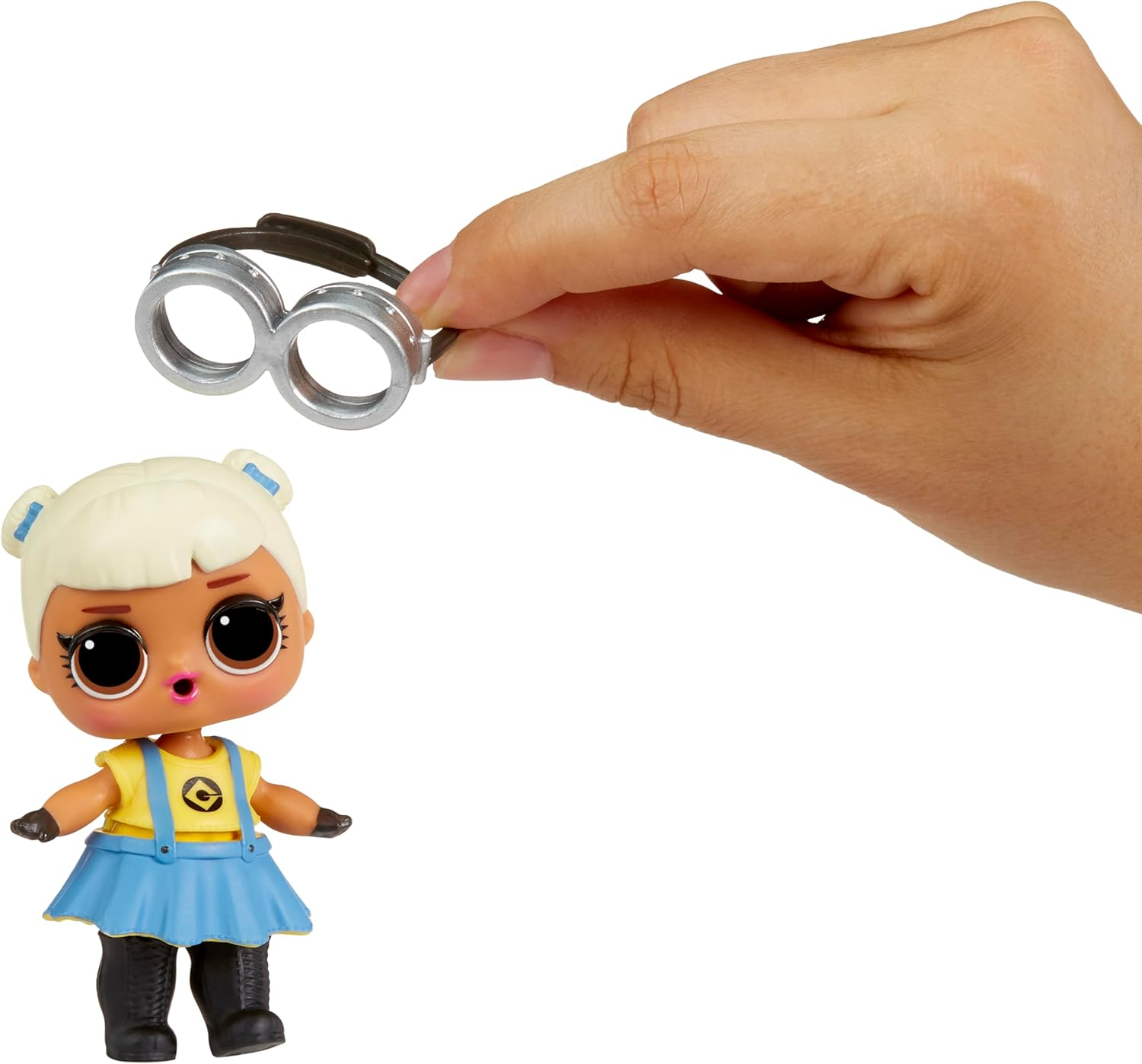 L.O.L. Surprise Loves Minions Tots - Includes 1 Doll, Comes with Fashions and Accessories, Minion-Inspired Ball, Blind Packaging, Collect All 6 Dolls image number 3