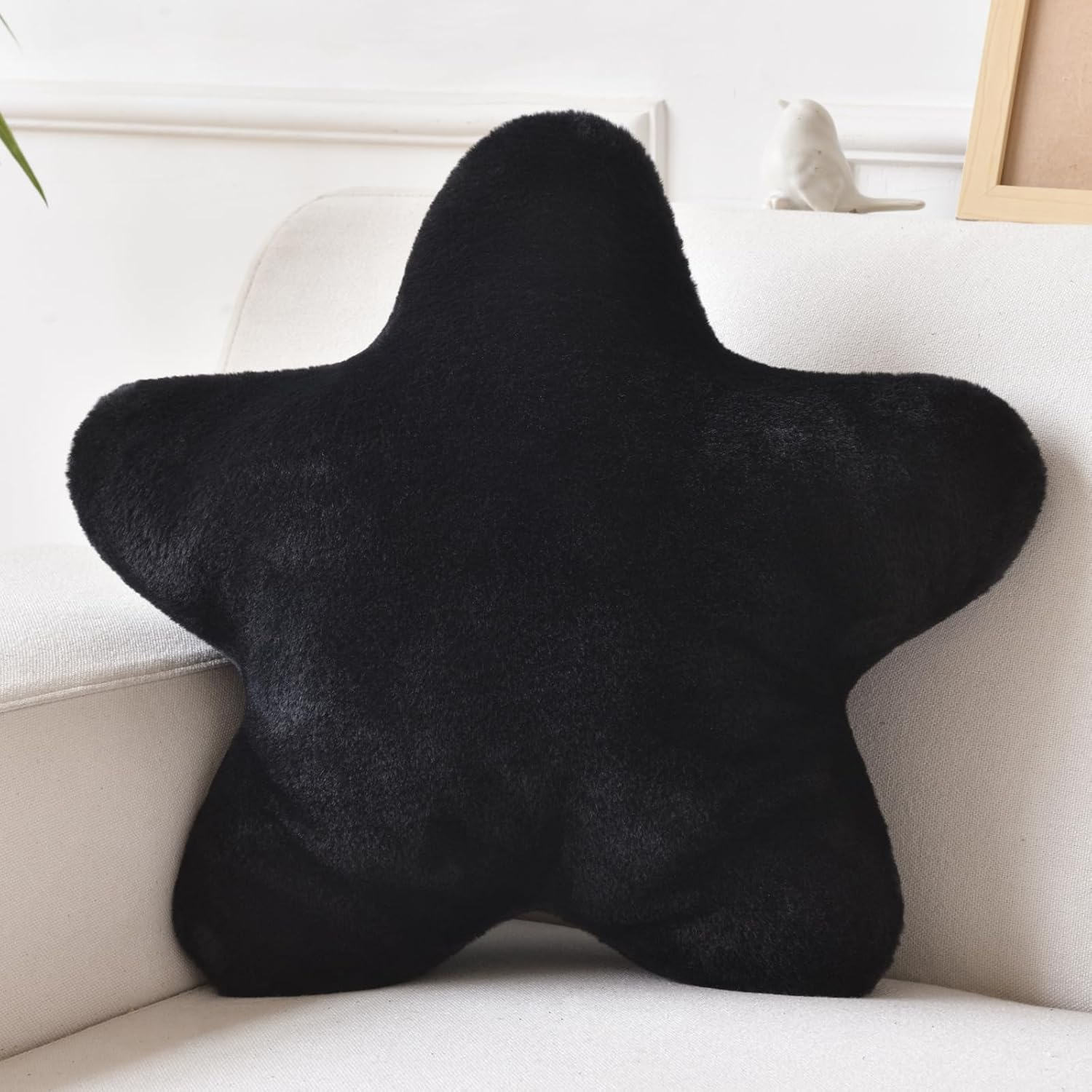 Xiashrk Star Pillow, Decorative Throw Pillows for Bed Couch, 19.6" Star Shaped Pillow Plush Floor Cushions Room Decor Pillow with Soft Faux Rabbit Fur for Sofa Bedroom Living Room