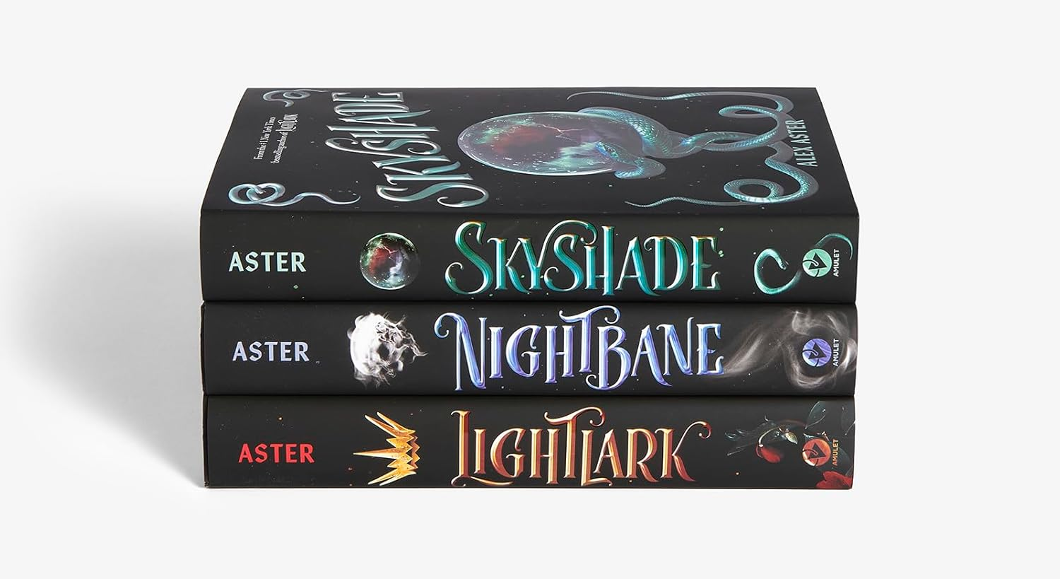The Lightlark Saga: the Ultimate Box Set (Lightlark Saga Books 1-3)