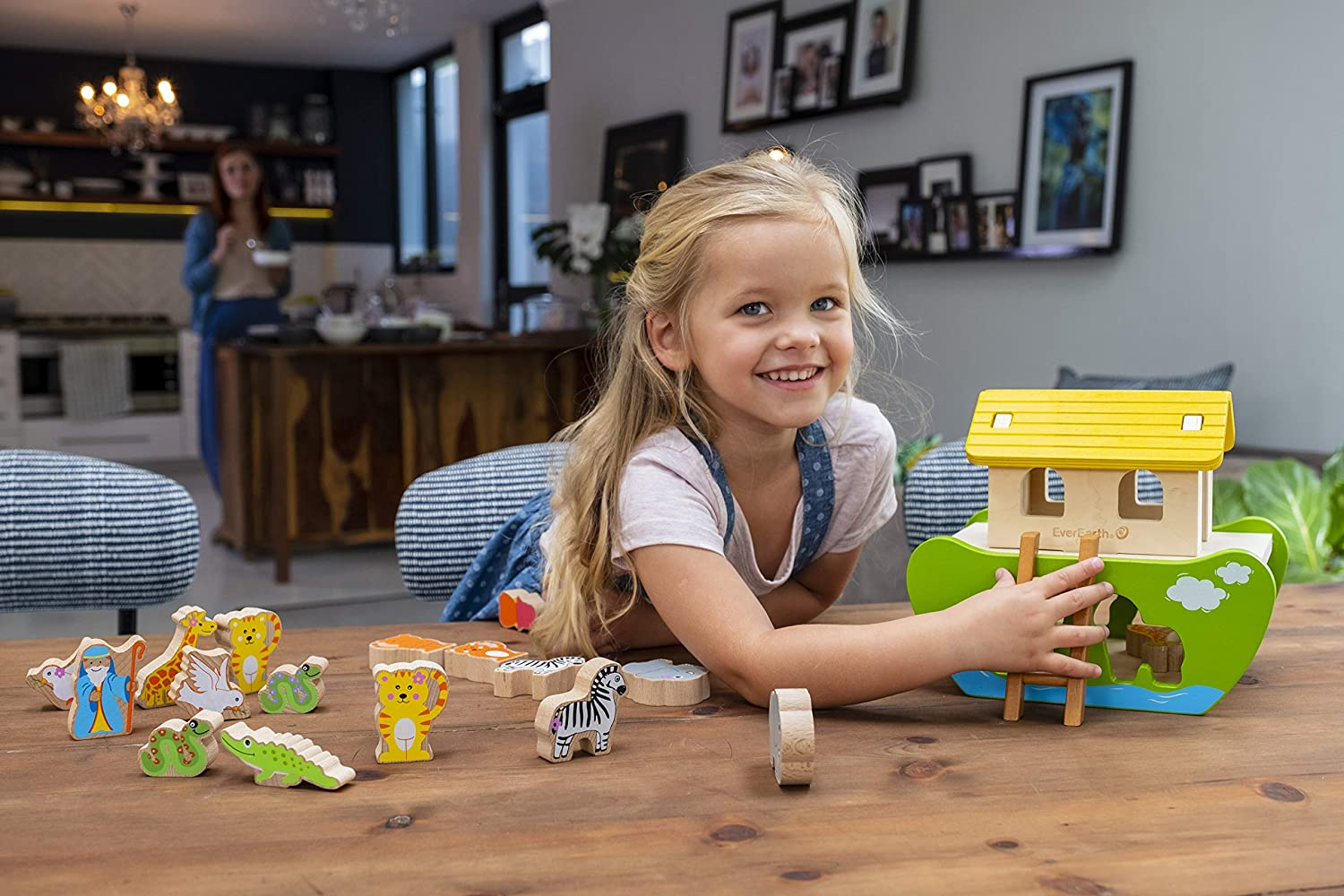 EE32686 Shape Sorting Noahs Ark image number 1