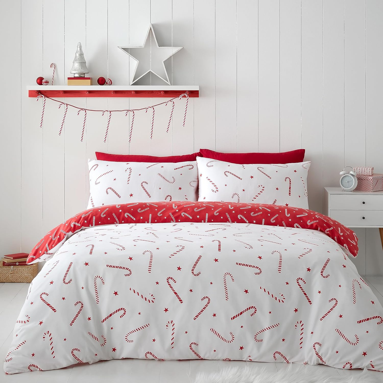 Catherine Lansfield Christmas Candy Cane Reversible Single Duvet Cover Set with Pillowcase Red/White image number 3