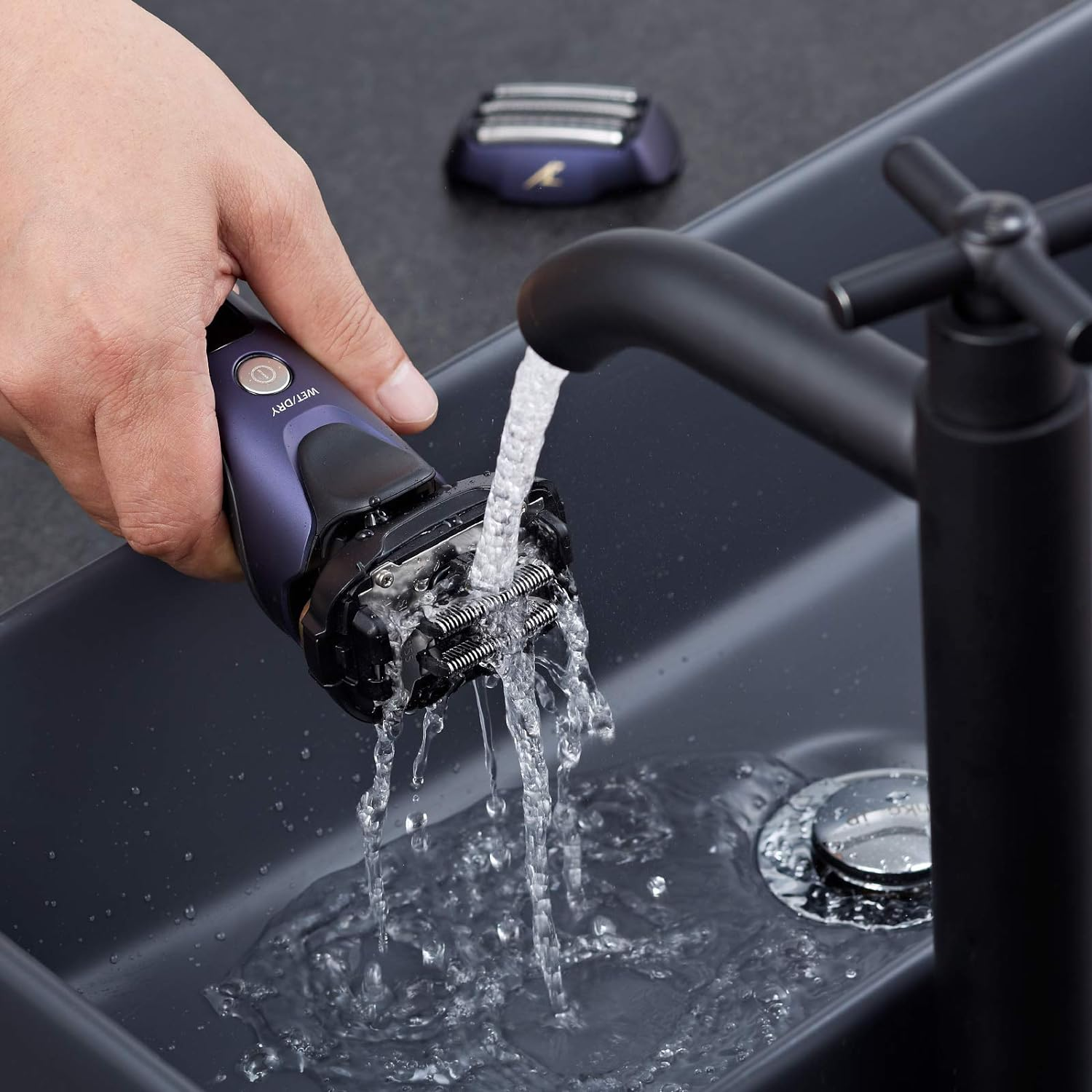 Panasonic ES-LV67-A803 Wet/Dry Razor, 5-Way Shaving Head with Linear Motor, Includes Long Hair Trimmer, Navy Blue image number 5