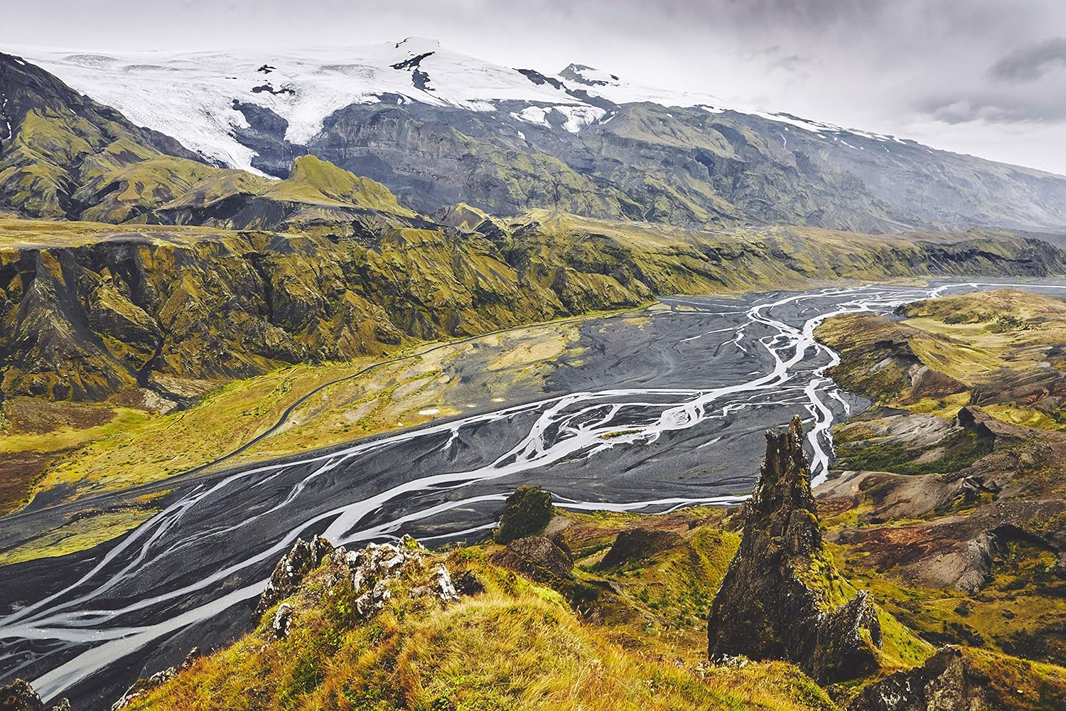 Wanderlust: a Hiker'S Companion image number 5