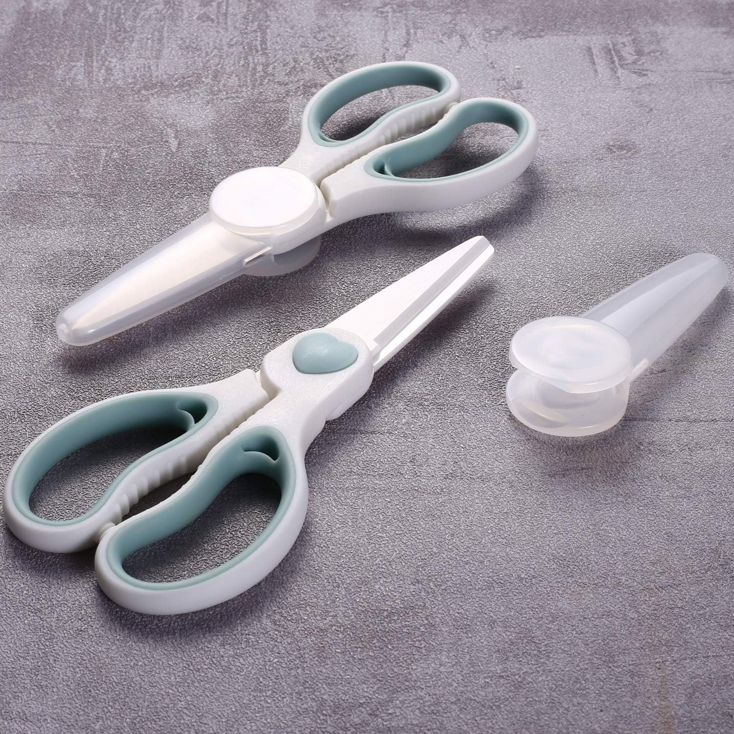 Ceramic Scissors for Baby Food by WELLSTAR, Safety Healthy BPA Free Portable Toddler Shears with Protective Blade Cover and Travel Case, 2 Pack image number 6