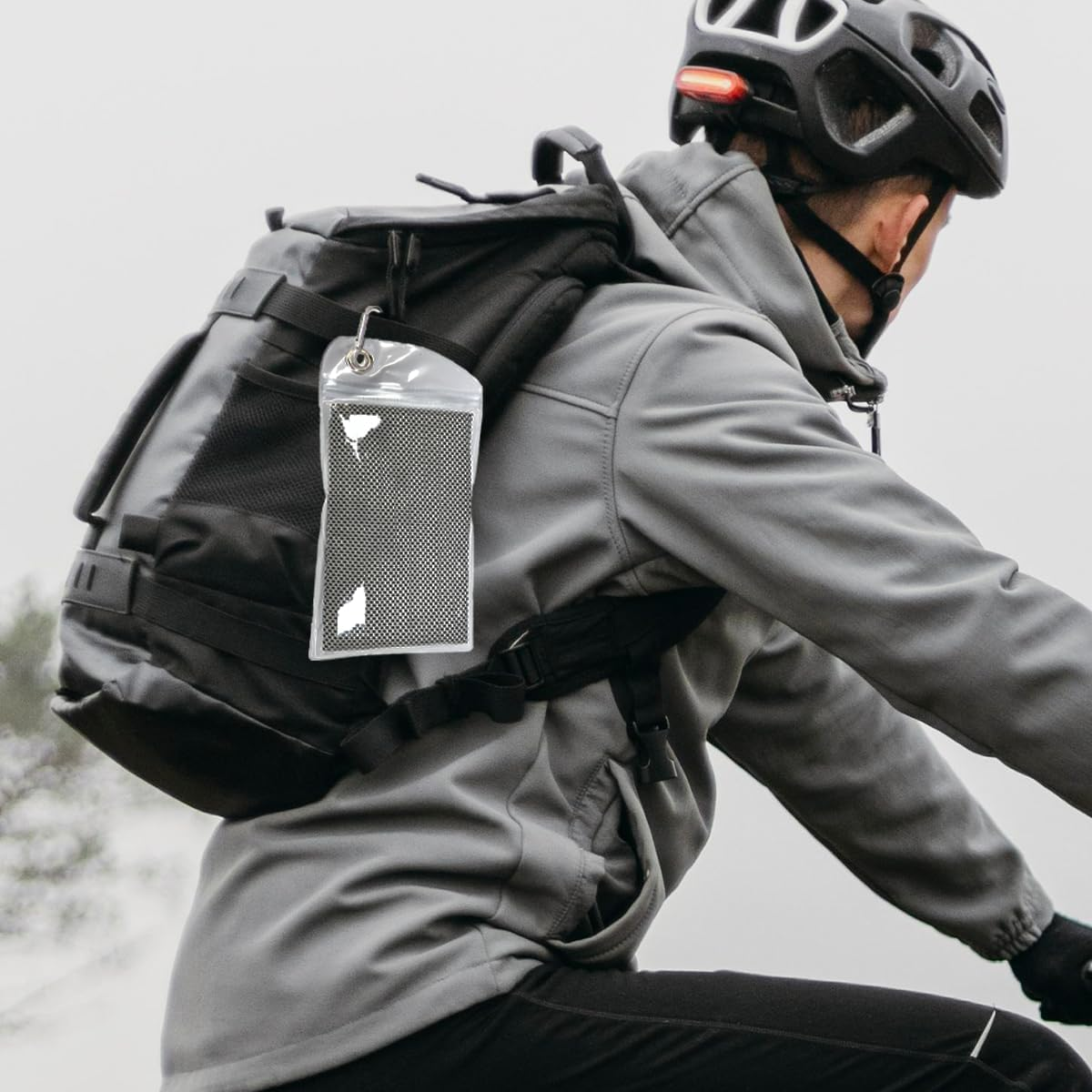 TEAONE Cooling Towels, 2 PCS Grey Breathable Towels for Yoga, Golf, Outdoor Activities (30 X 100Cm/11.81 X 39.37In) image number 1