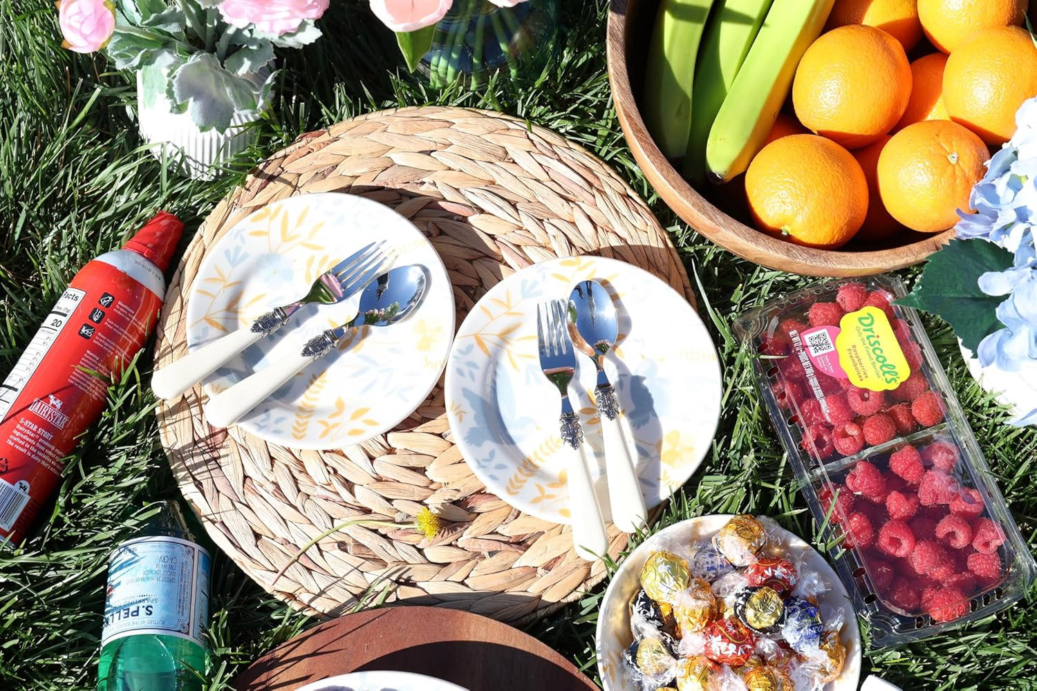 Annova Flatware 24 Pieces Set/Stainless Steel Vintage Silverware/Cutlery Set, Ivory Color, Dinner Knife/Dinner Fork/Dinner Spoon/Dessert Spoon, Mirror Polished, Service for 6 - Cream/Ivory Vintage image number 3